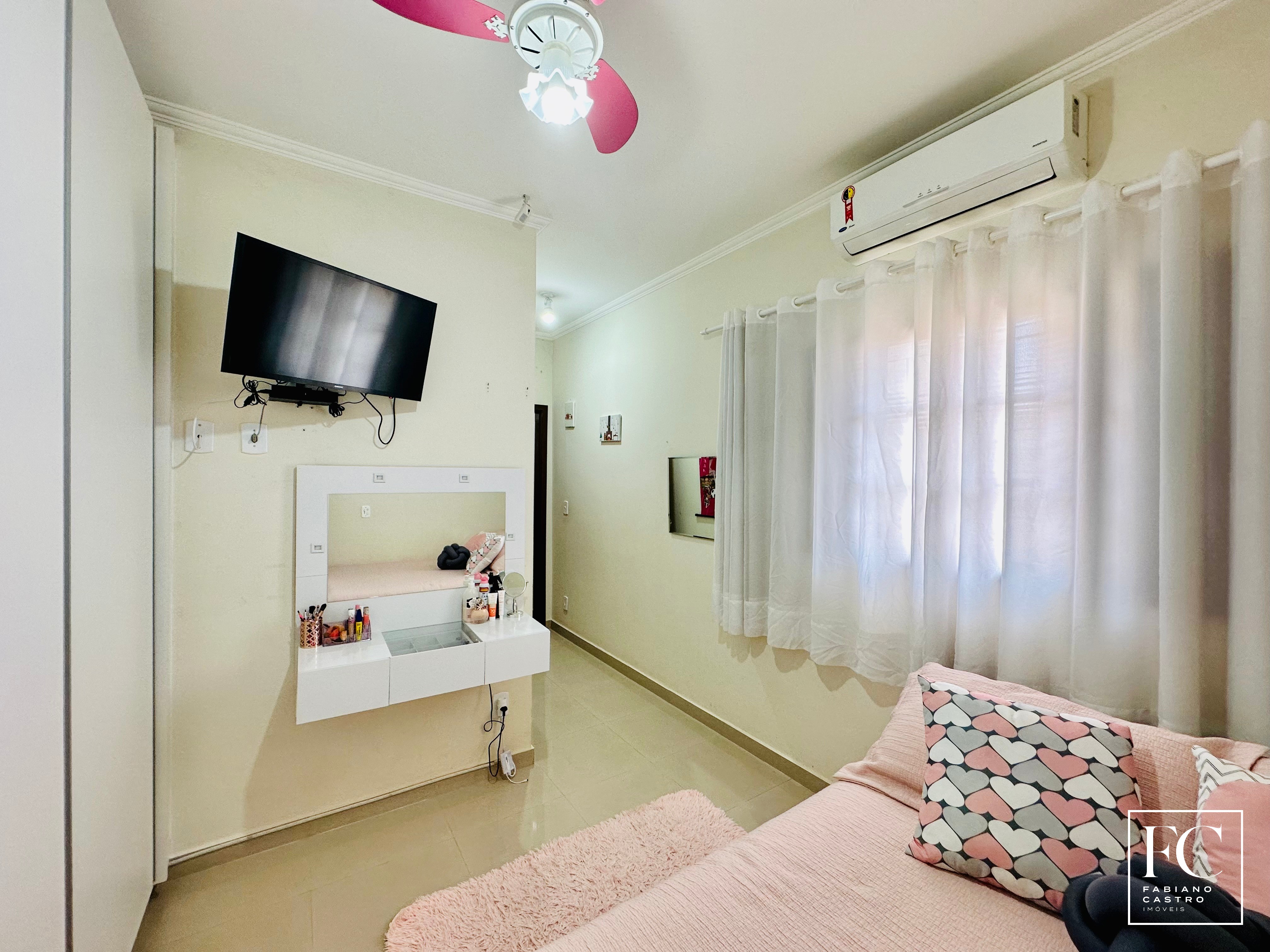 Casa com 3 quartos à venda — foto 17 de 23