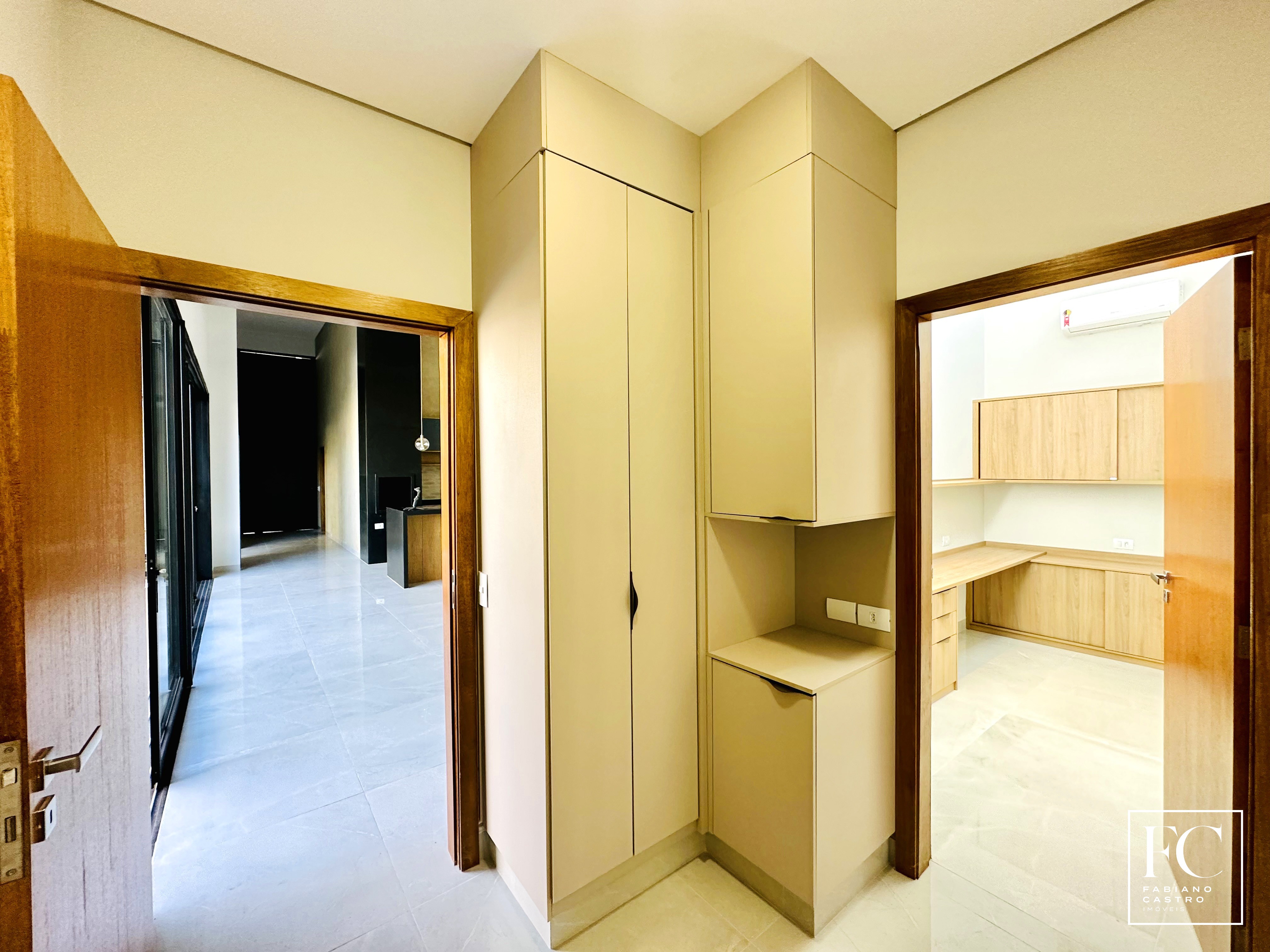 Casa de Condomínio com 3 quartos à venda — foto 21 de 33