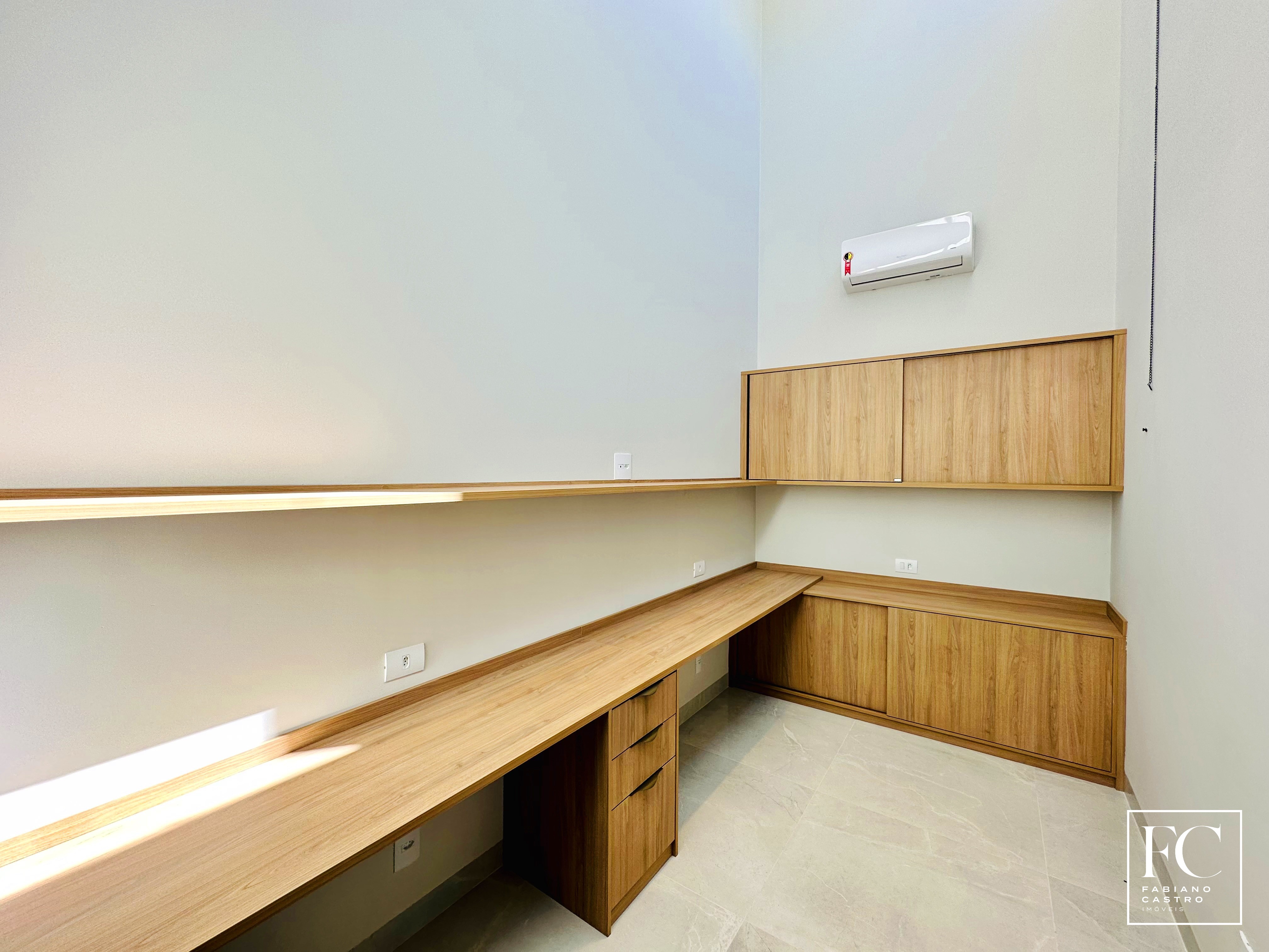 Casa de Condomínio com 3 quartos à venda — foto 22 de 33