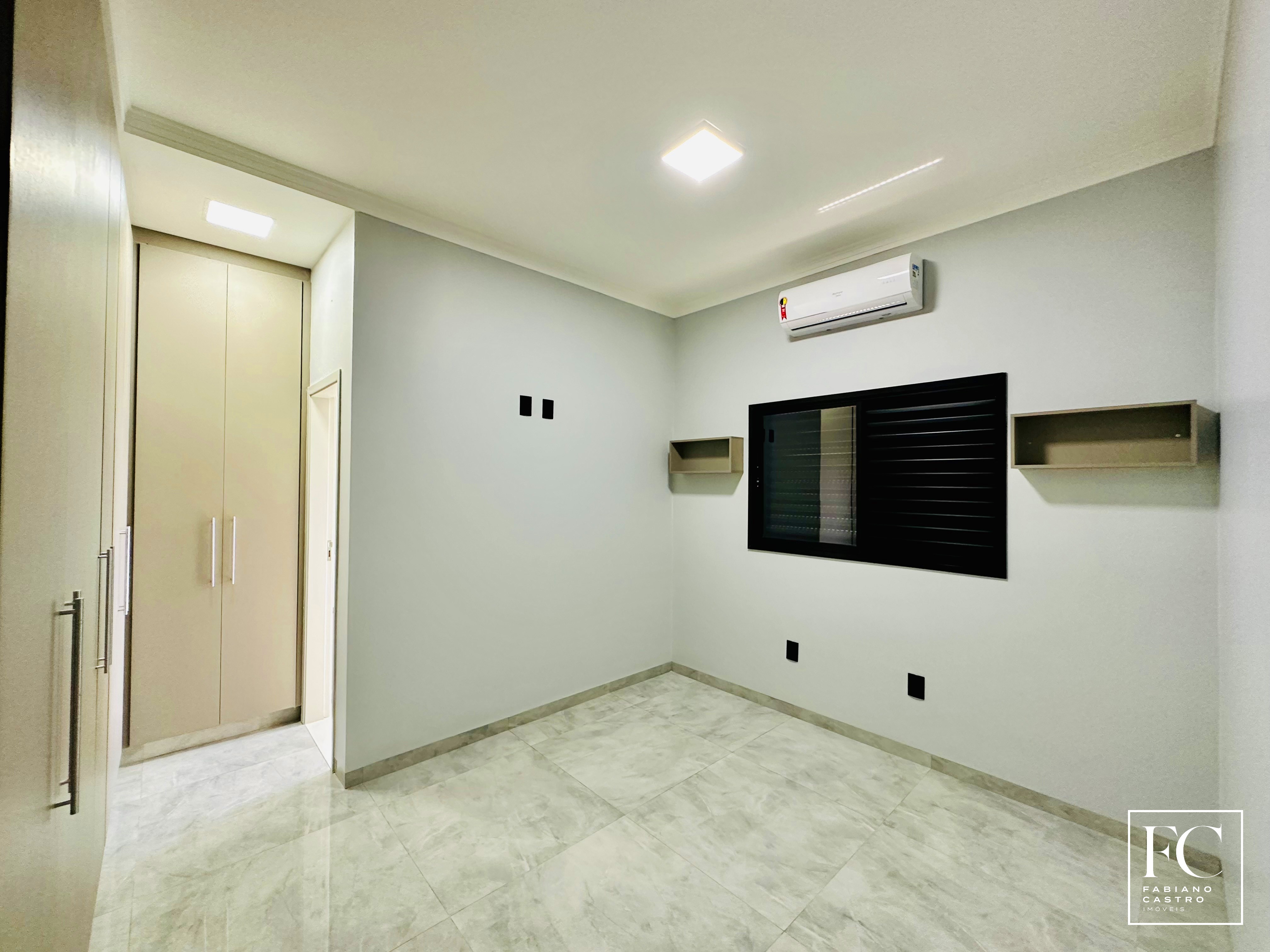 Casa de Condomínio com 3 quartos à venda — foto 22 de 24
