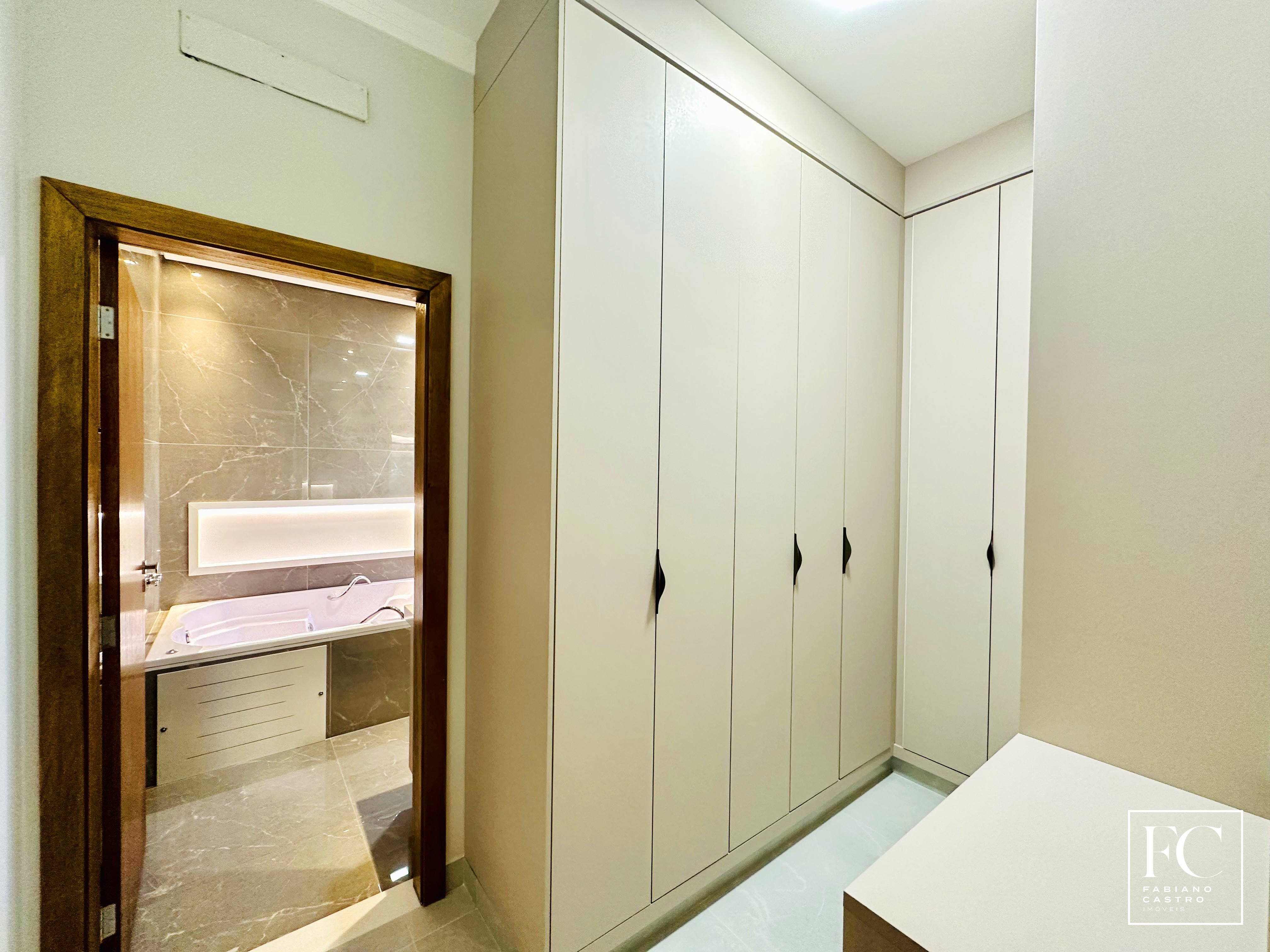 Casa de Condomínio com 3 quartos à venda — foto 25 de 33