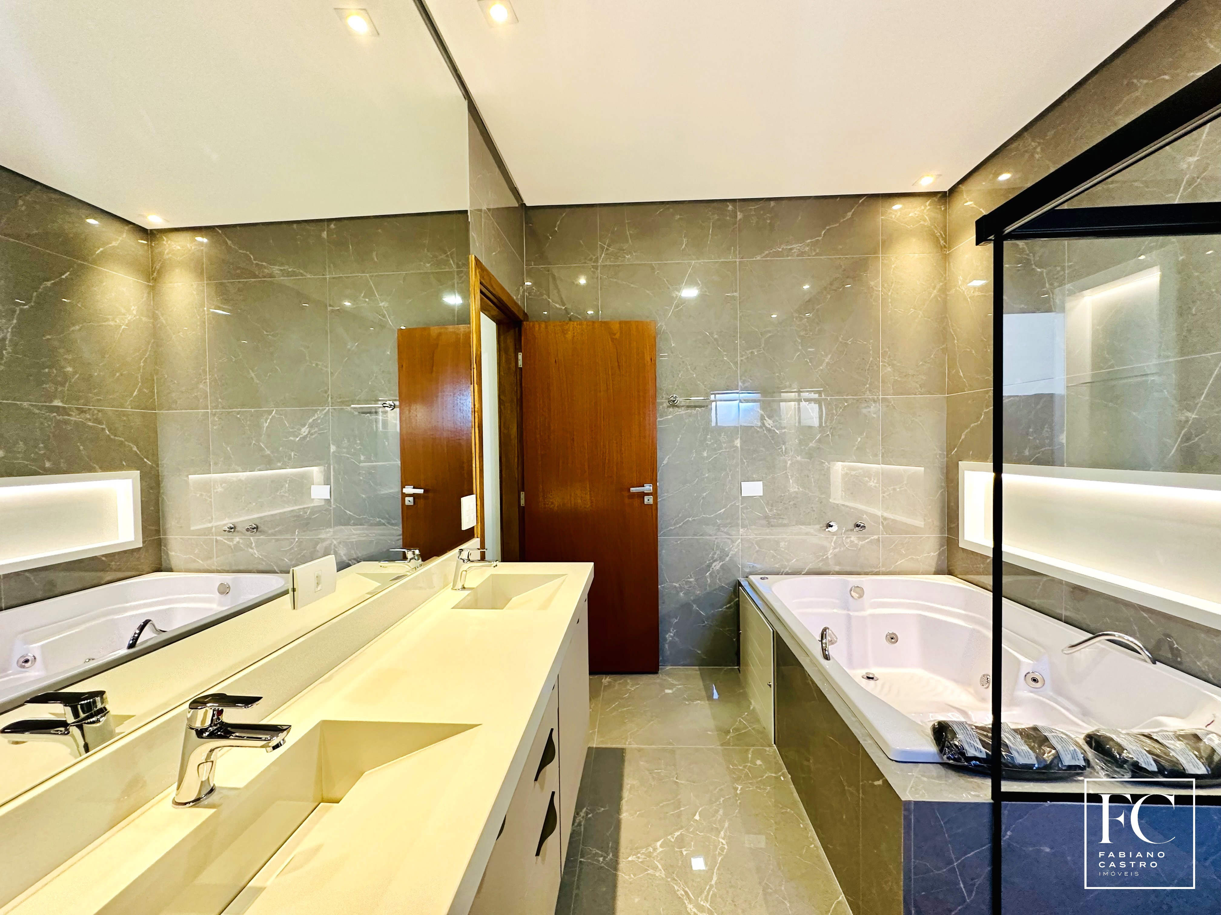 Casa de Condomínio com 3 quartos à venda — foto 28 de 33
