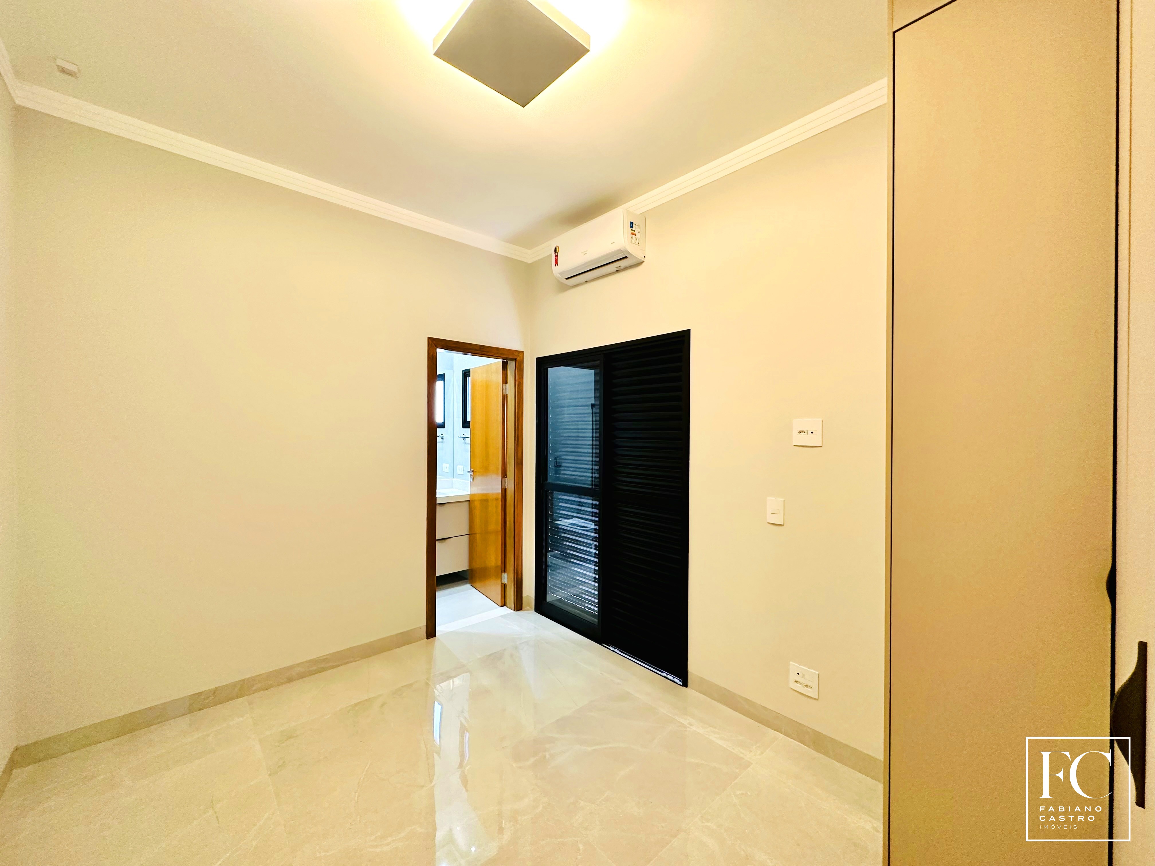 Casa de Condomínio com 3 quartos à venda — foto 29 de 33