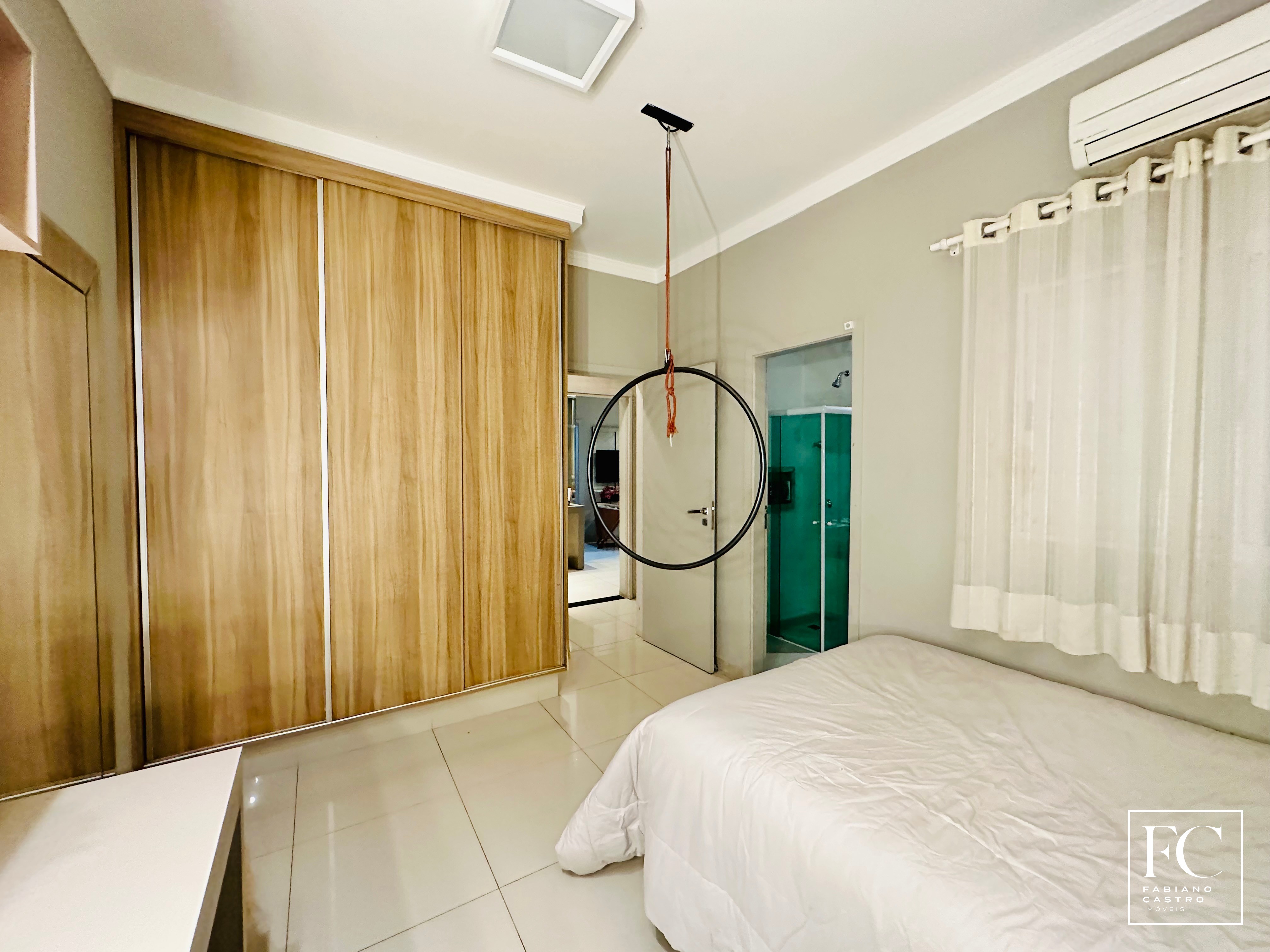 Casa de Condomínio com 3 quartos à venda — foto 31 de 39