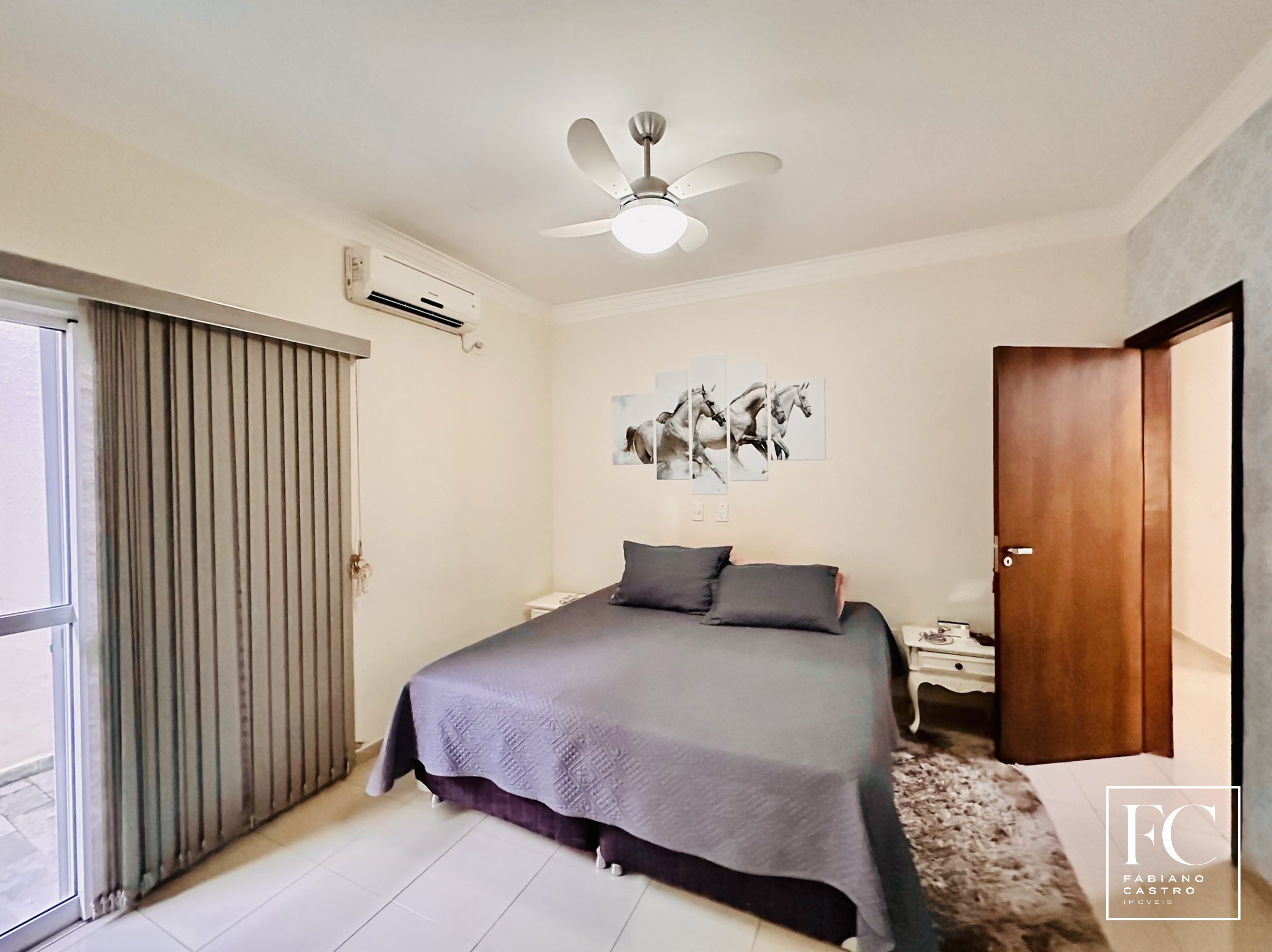 Casa de Condomínio com 4 quartos à venda — foto 15 de 35