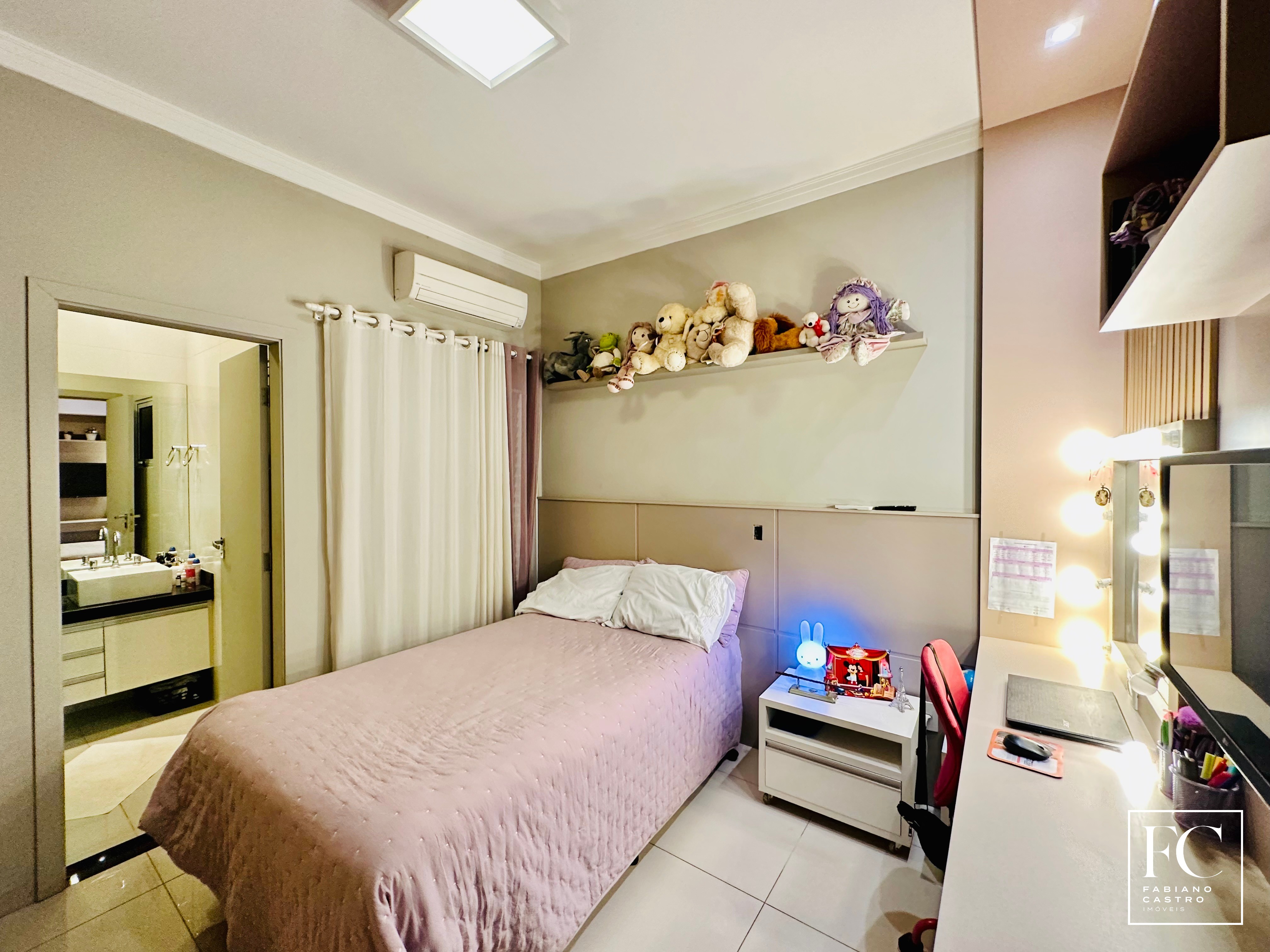 Casa de Condomínio com 3 quartos à venda — foto 25 de 39