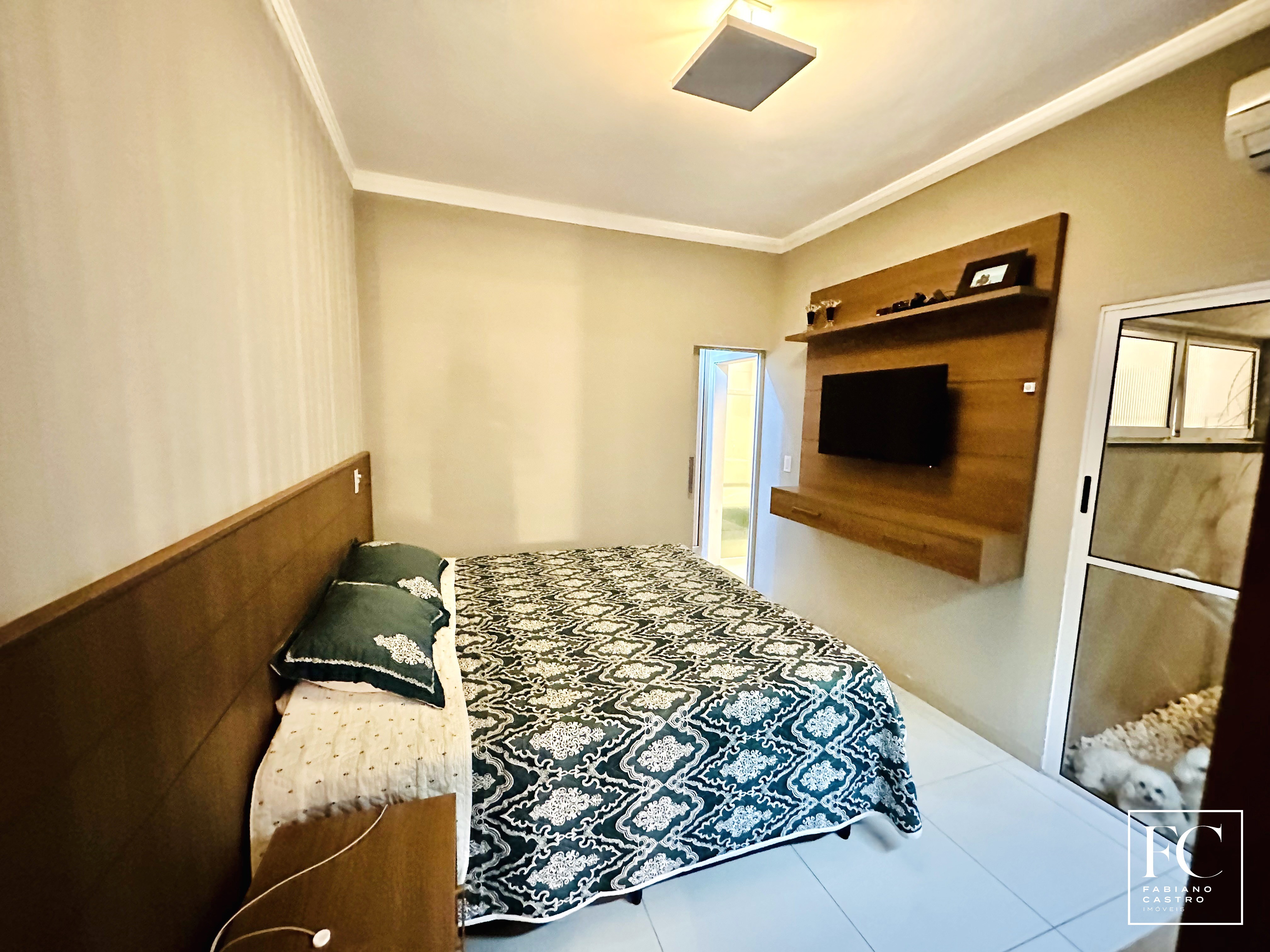 Casa de Condomínio com 3 quartos à venda — foto 33 de 39
