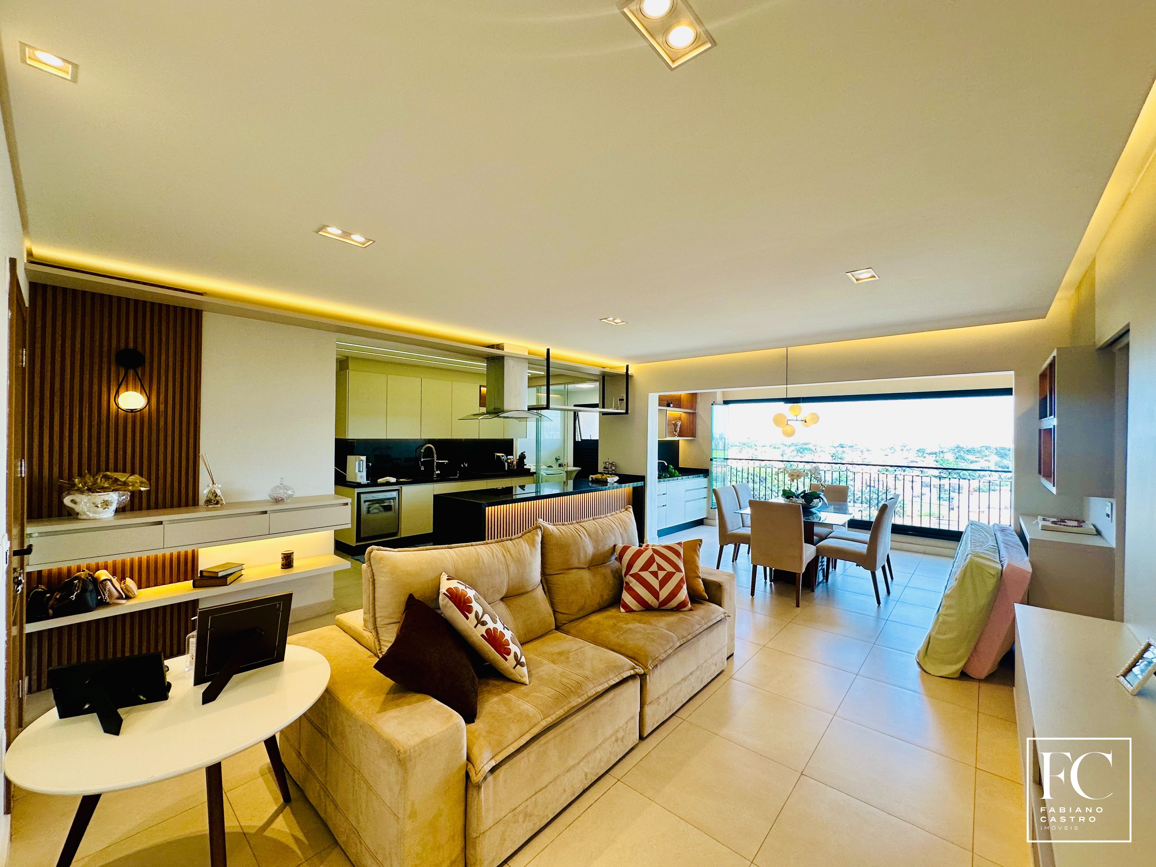 Apartamento com 3 quartos à venda, 124m² — foto 1 de 25