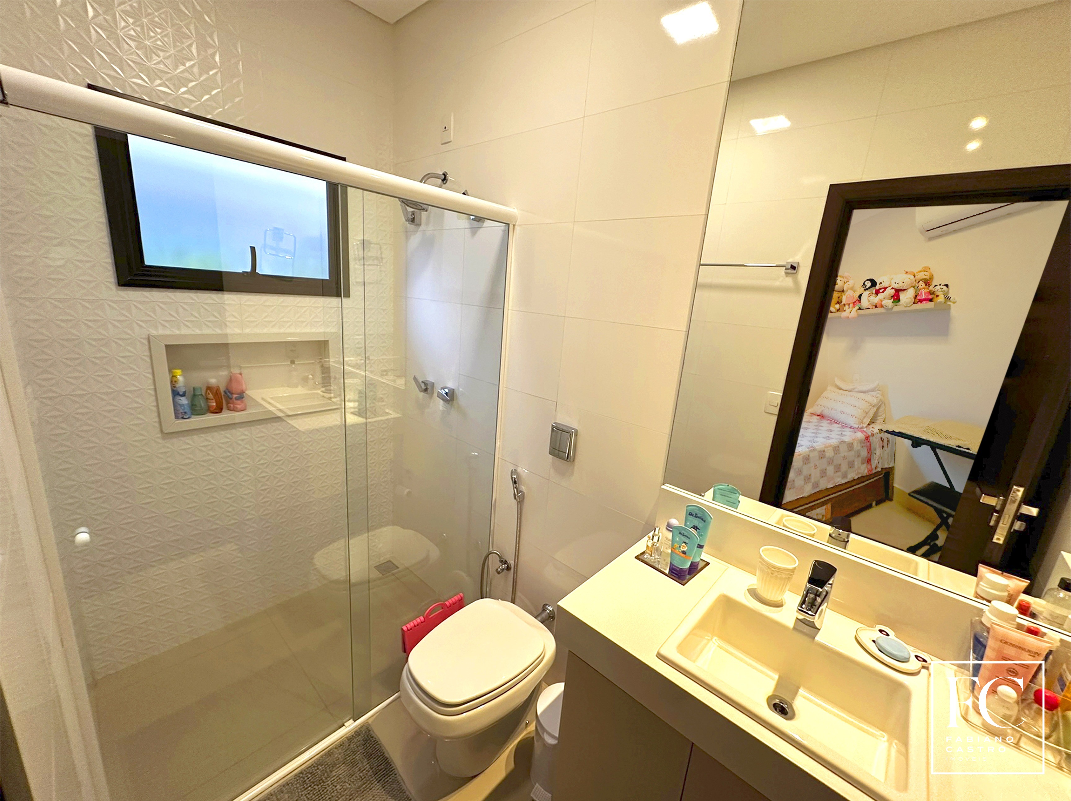 Casa de Condomínio com 3 quartos à venda — foto 20 de 23