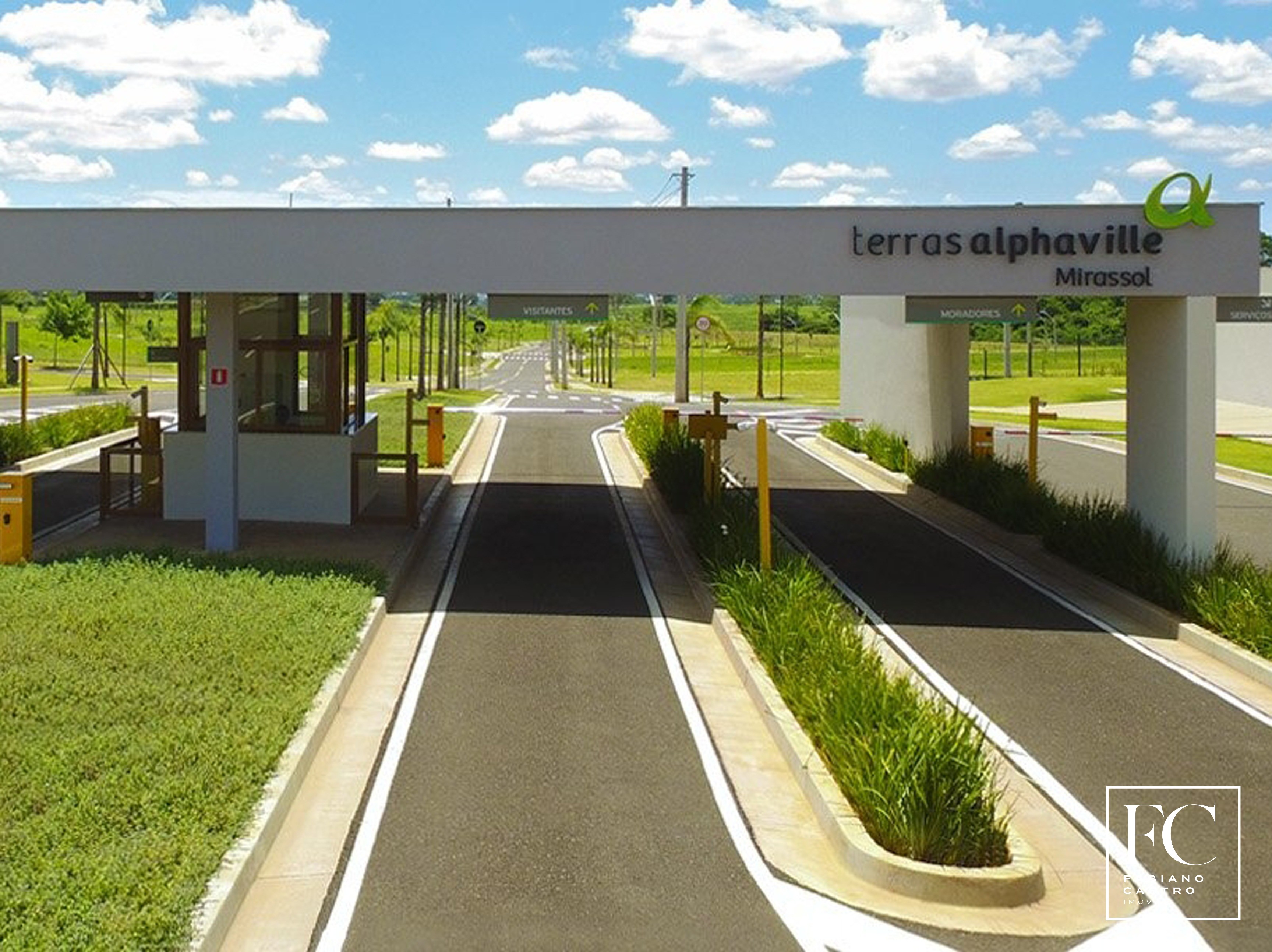 Terreno / Lote / Condomínio  à venda, 350m² — foto 1 de 3