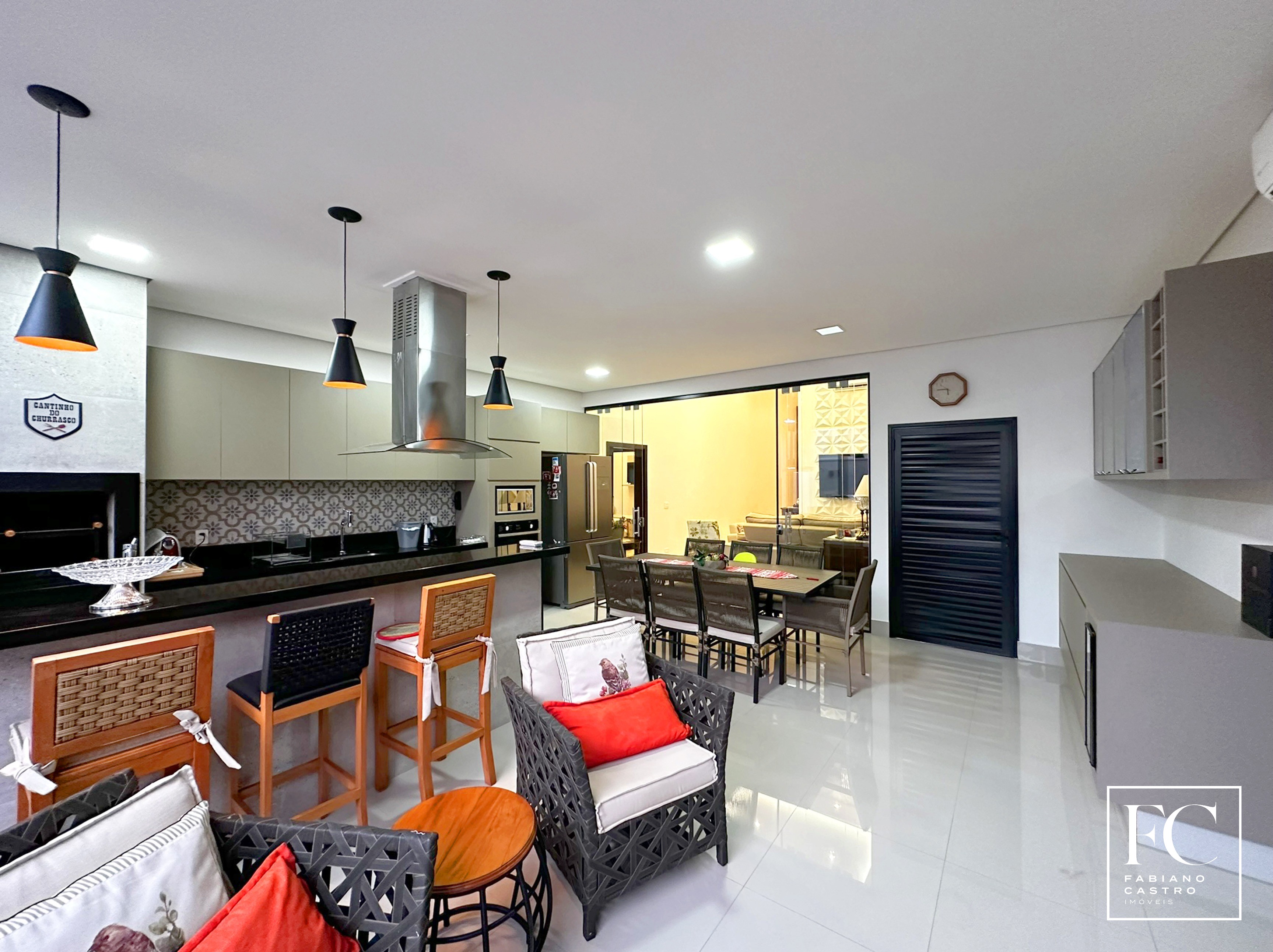 Casa de Condomínio com 3 quartos à venda — foto 8 de 23