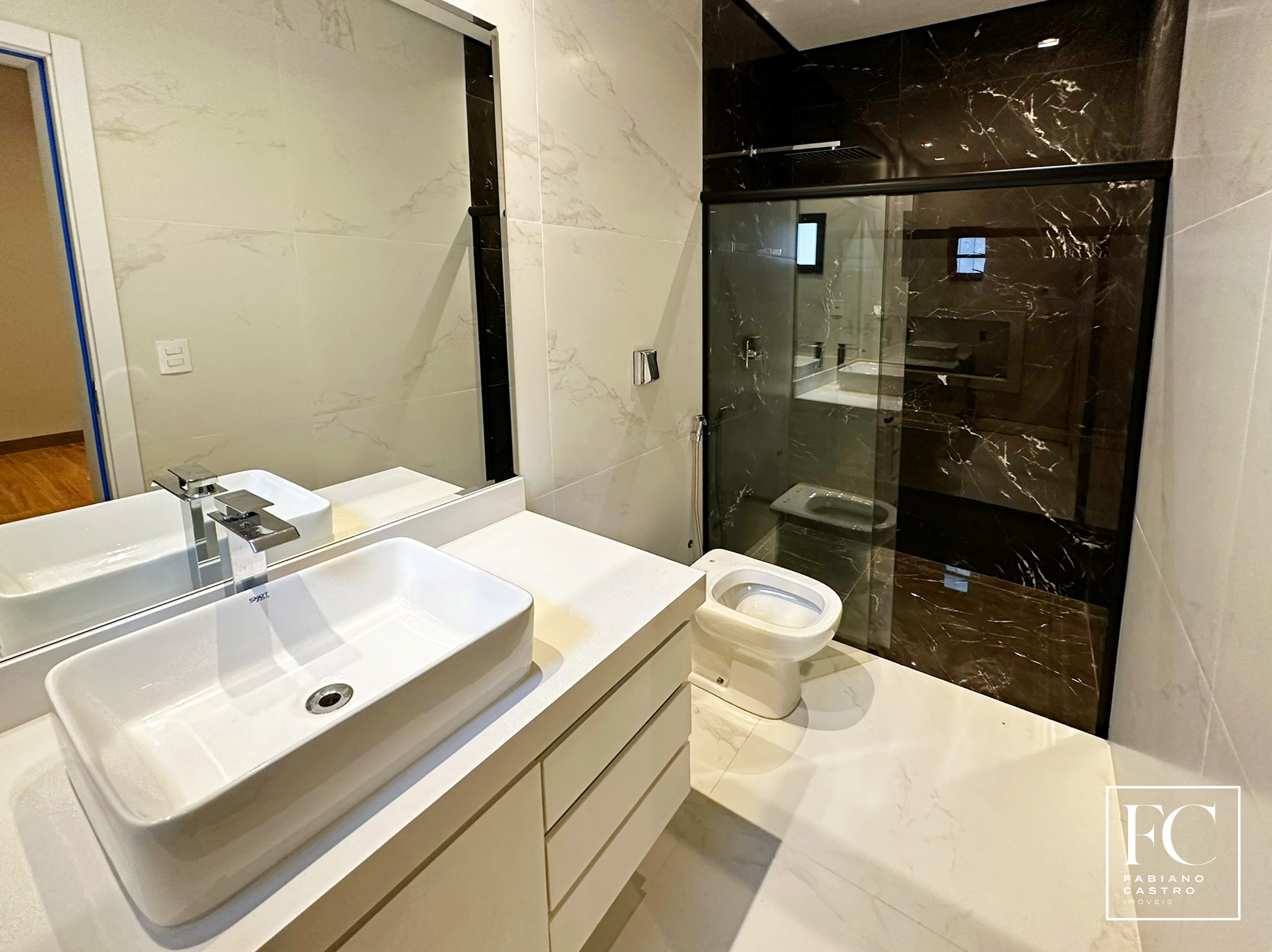 Casa de Condomínio com 3 quartos à venda — foto 32 de 40