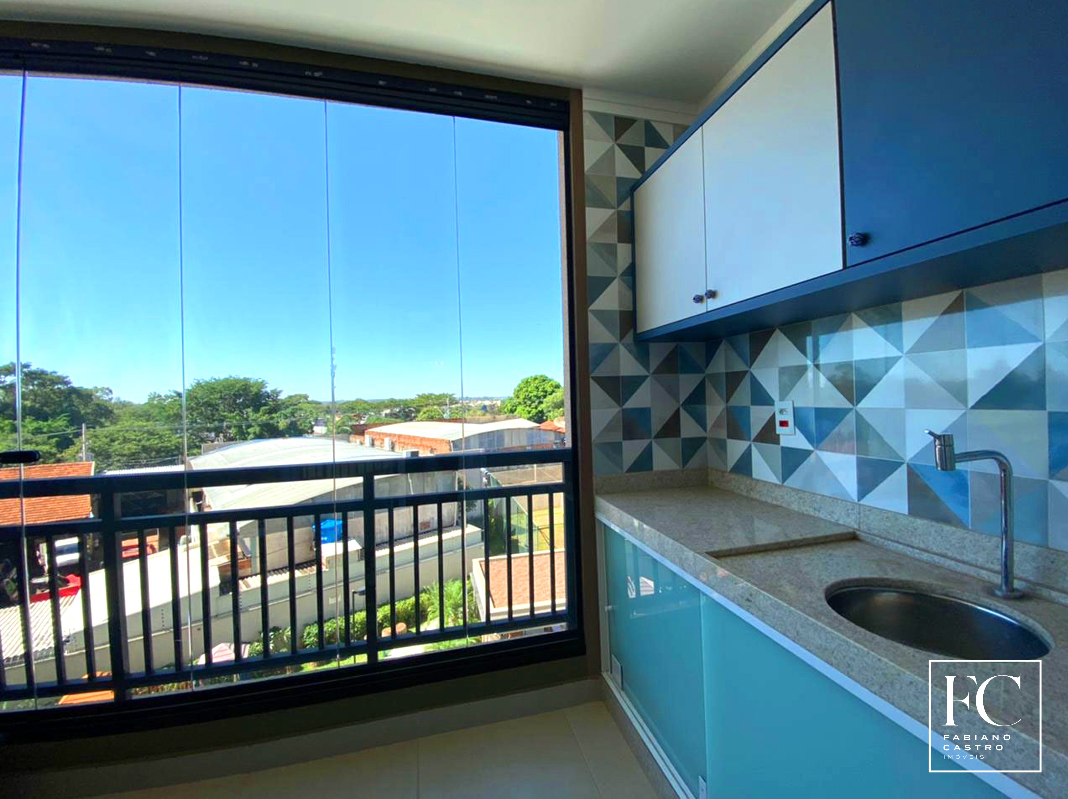 Apartamento com 3 quartos à venda, 74m² — foto 3 de 13