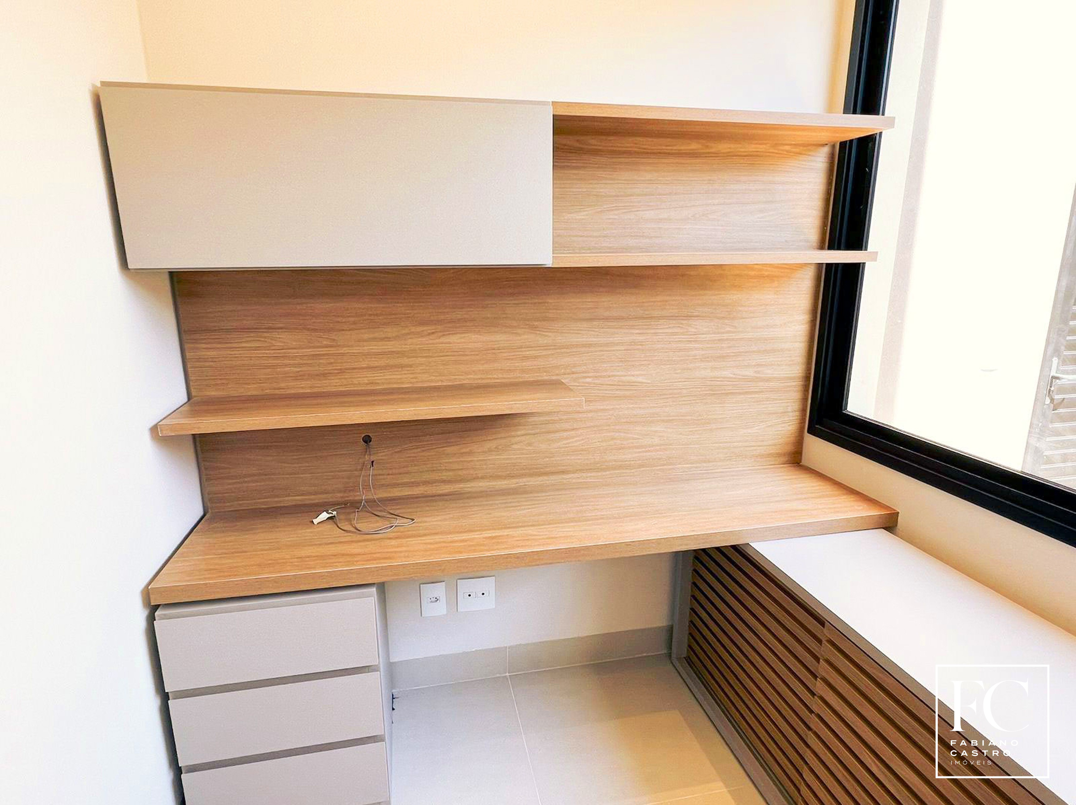 Casa de Condomínio com 4 quartos à venda — foto 3 de 26
