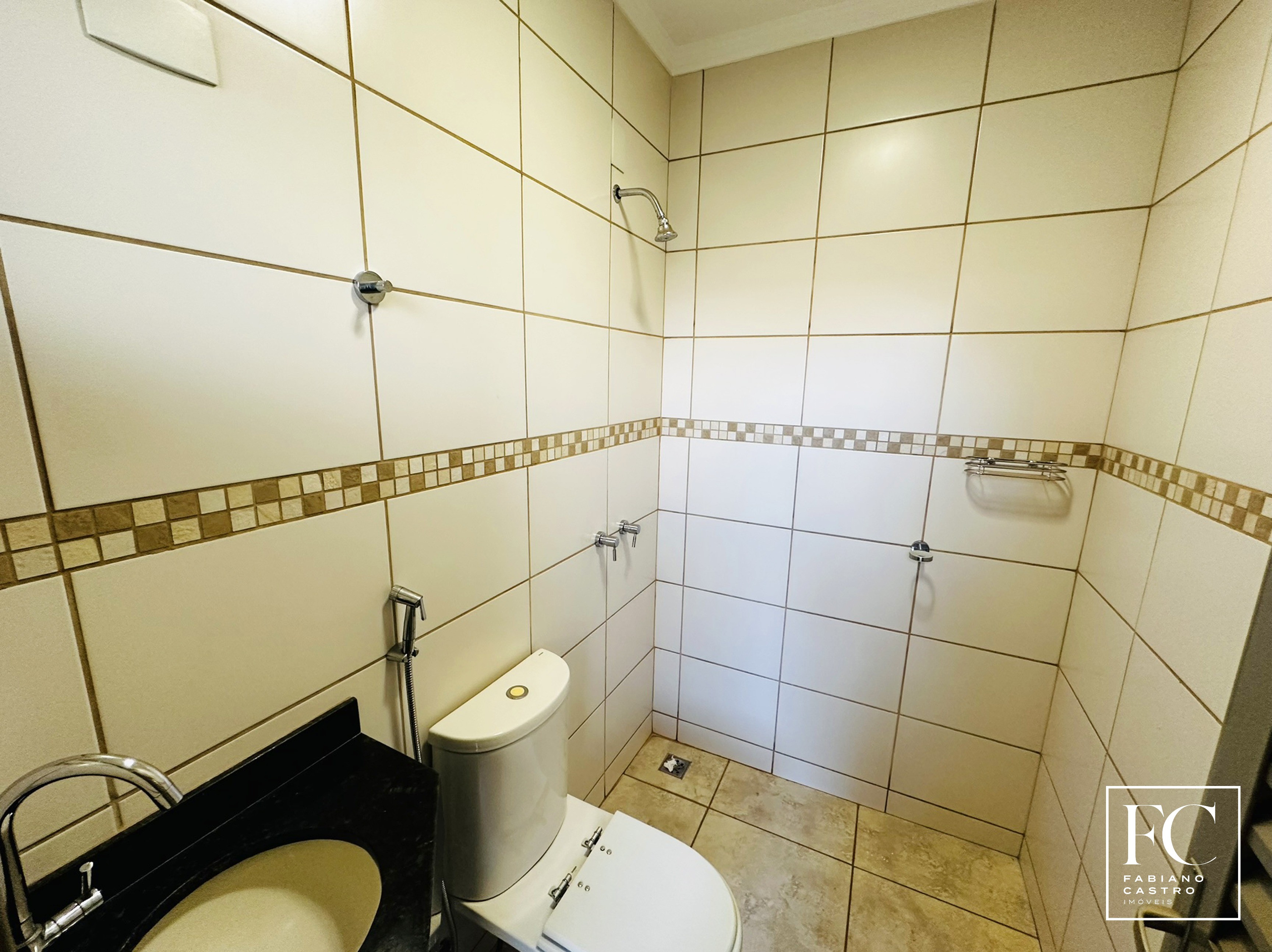 Casa de Condomínio com 3 quartos à venda — foto 14 de 29