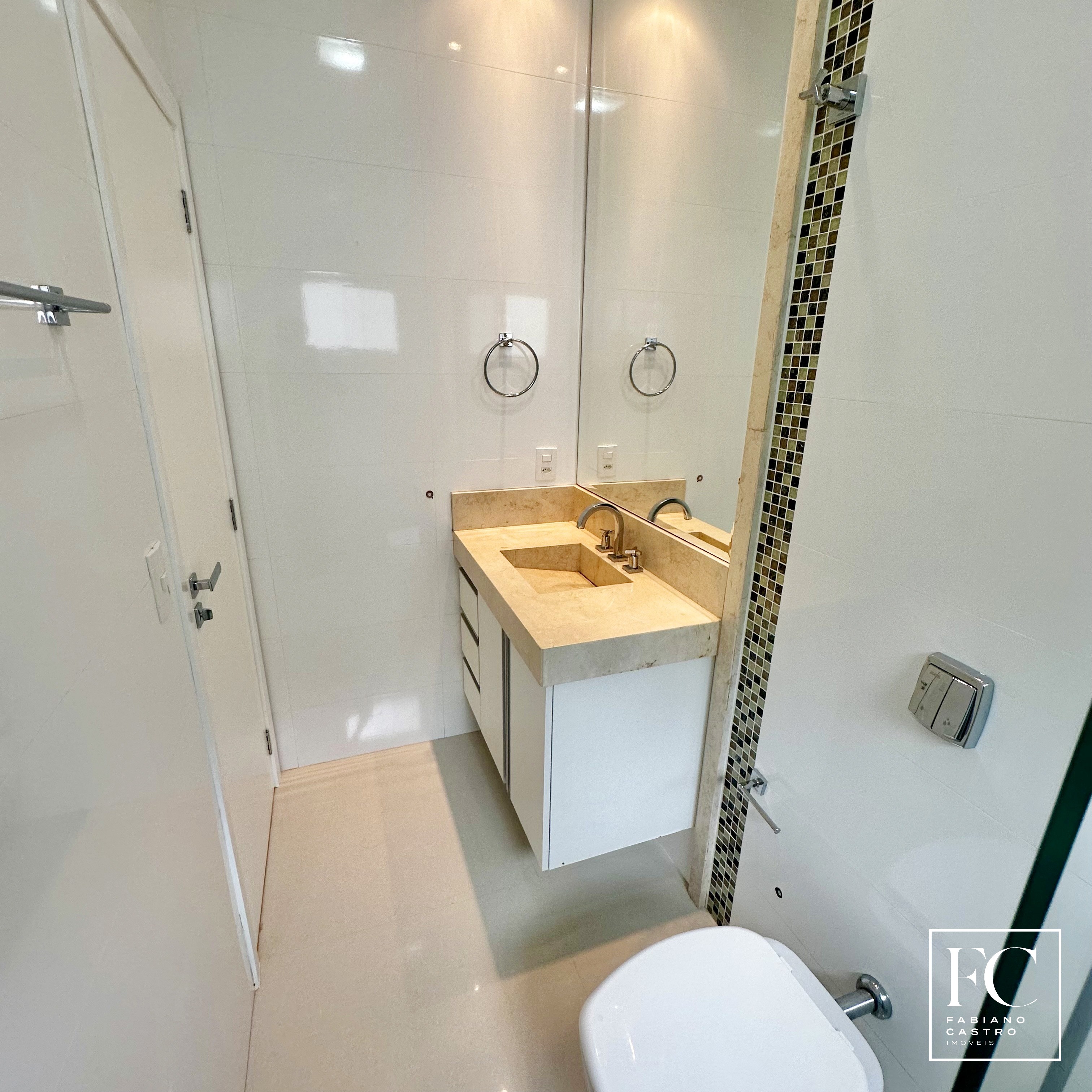 Casa de Condomínio com 4 quartos à venda — foto 33 de 38