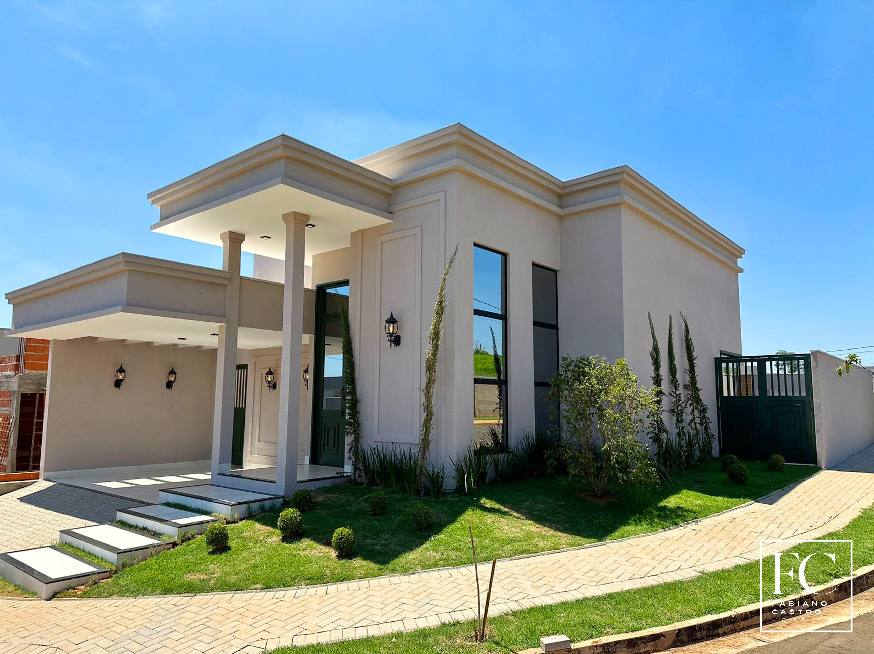 Casa de Condomínio com 3 quartos à venda — foto 1 de 16