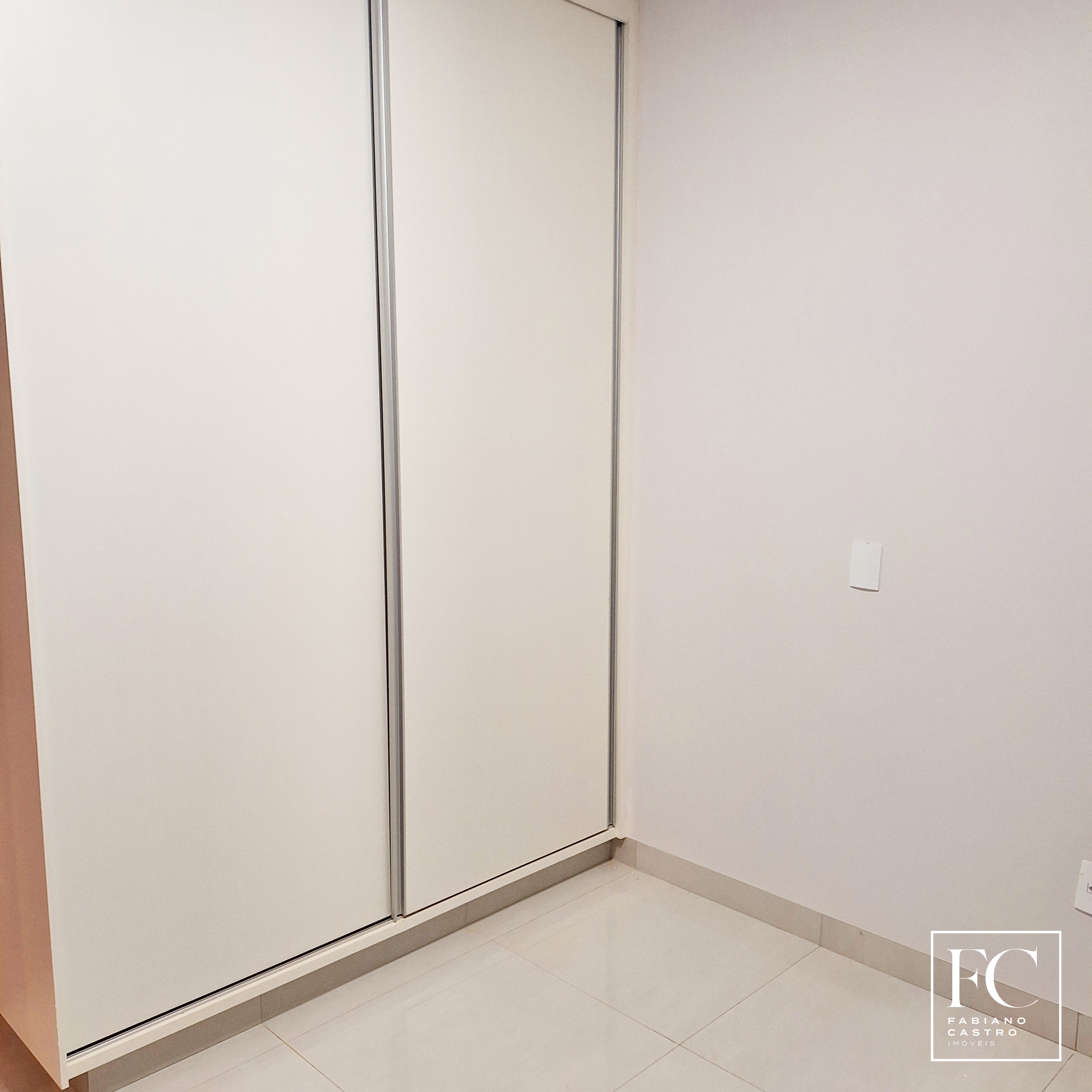 Casa de Condomínio com 3 quartos à venda — foto 24 de 32