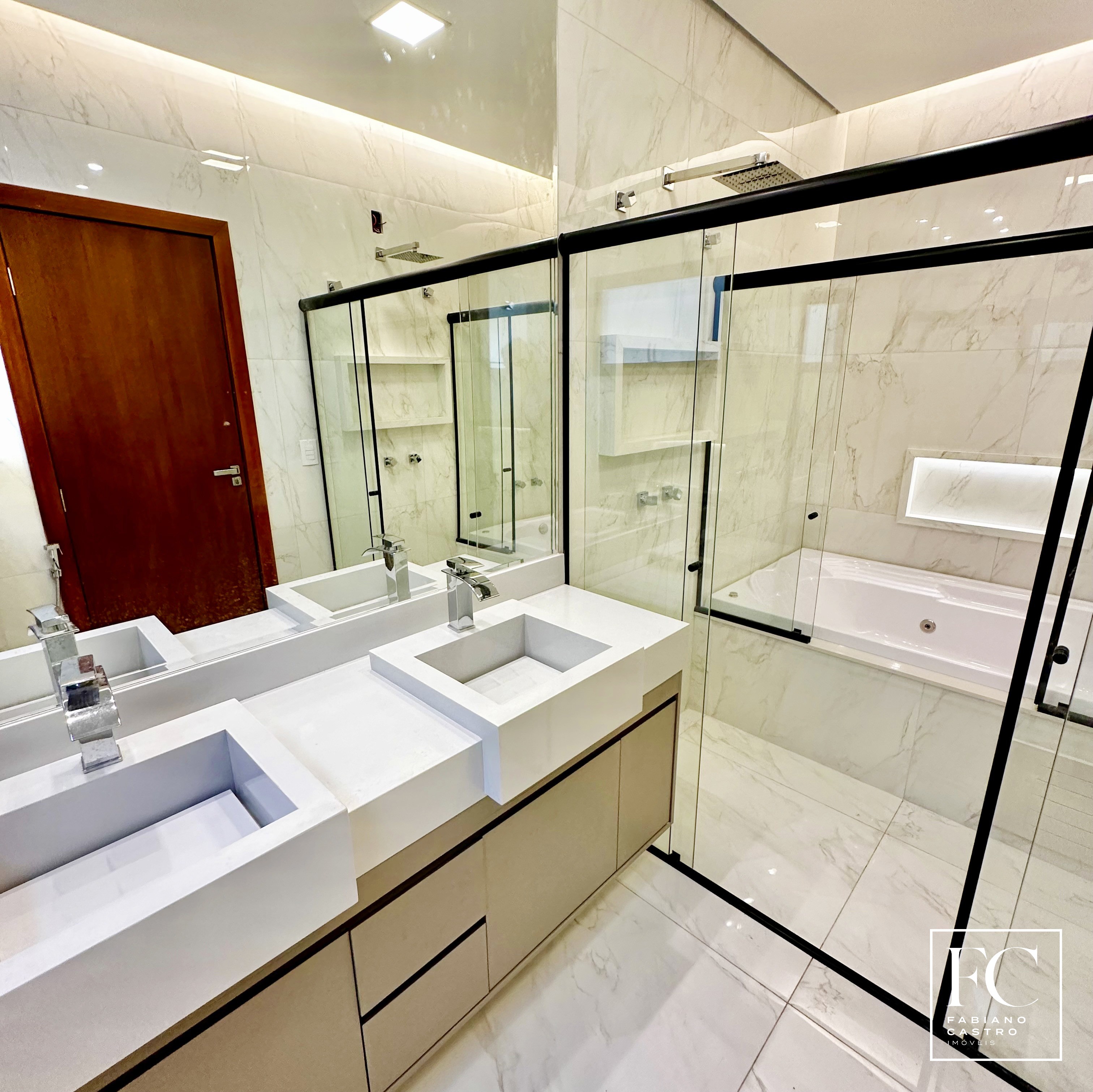 Casa de Condomínio com 3 quartos à venda — foto 22 de 31