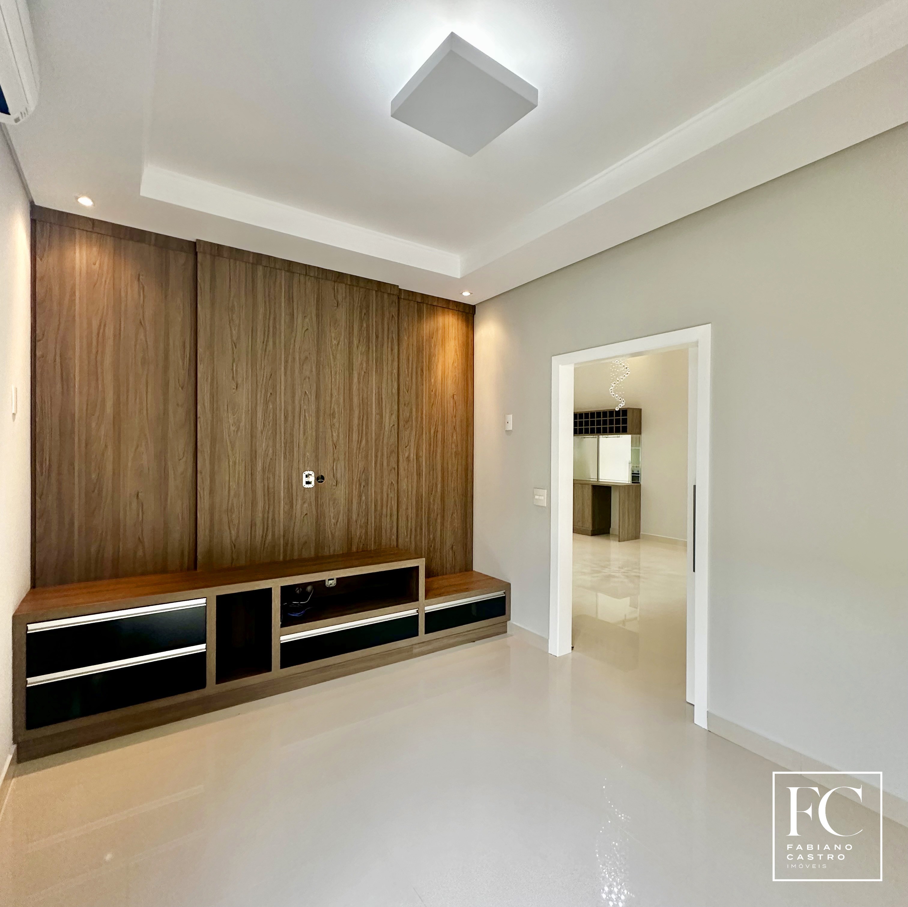 Casa de Condomínio com 4 quartos à venda — foto 7 de 38