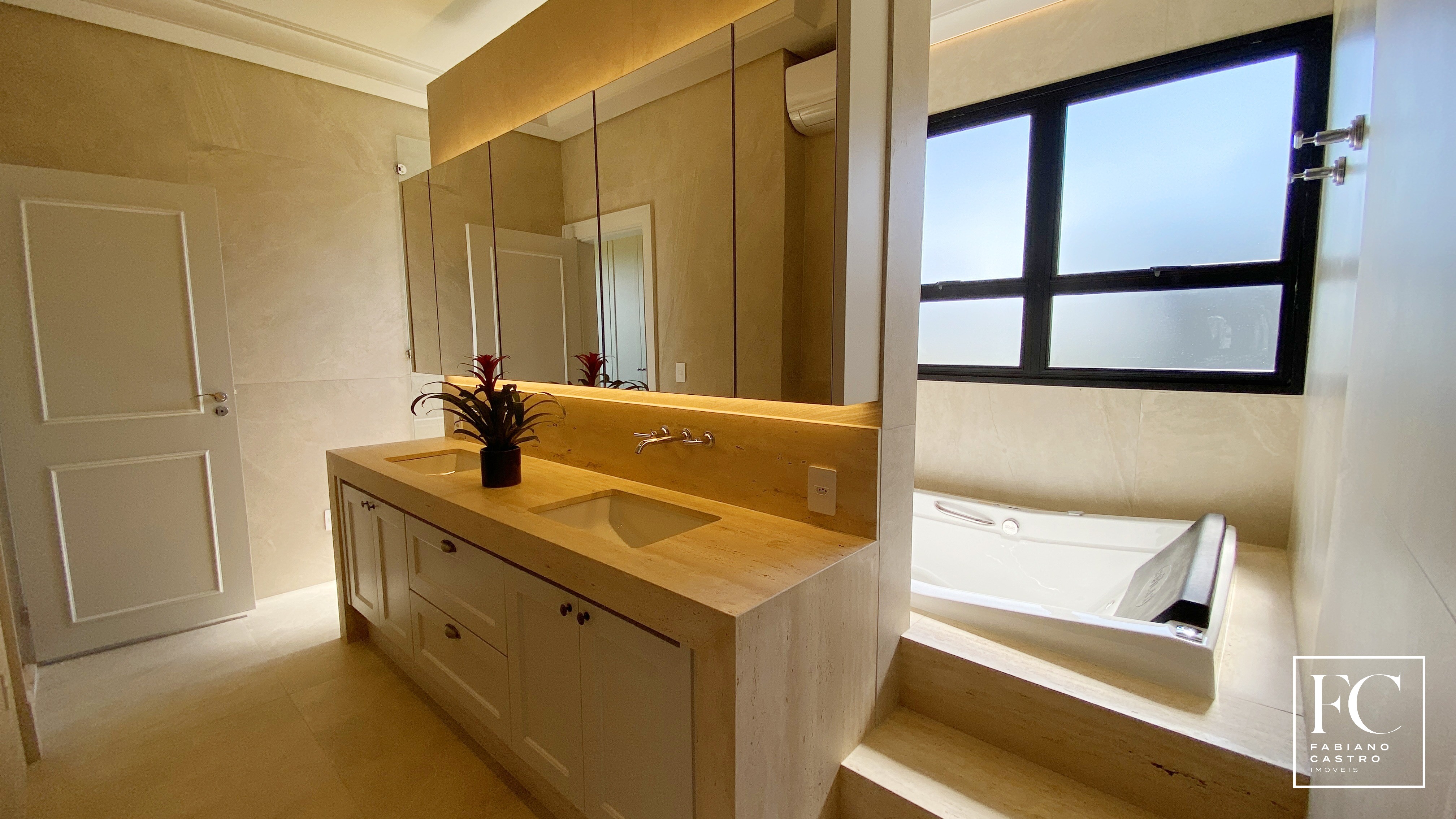 Casa de Condomínio com 4 quartos à venda — foto 45 de 46