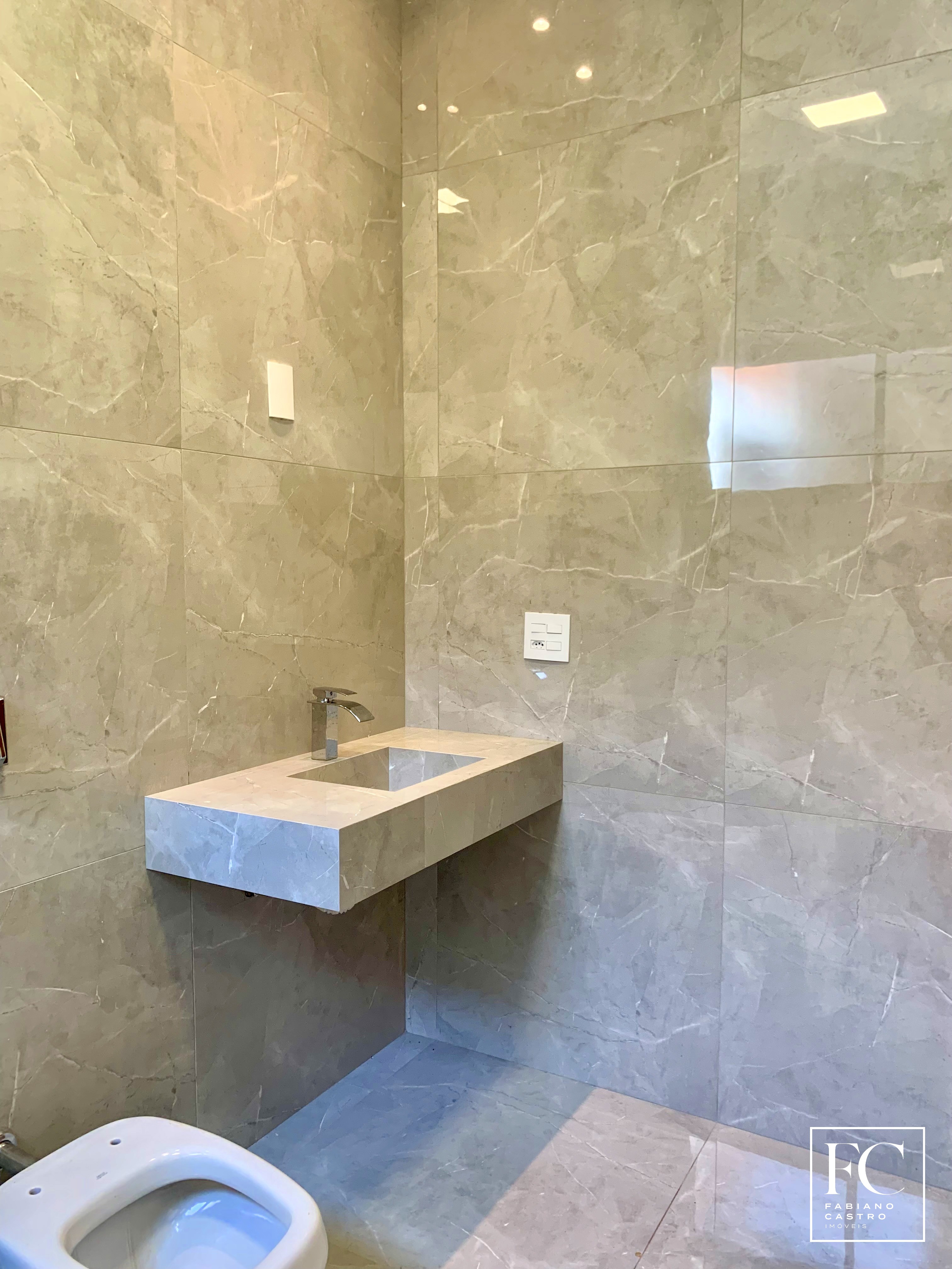 Casa de Condomínio com 3 quartos à venda — foto 18 de 19