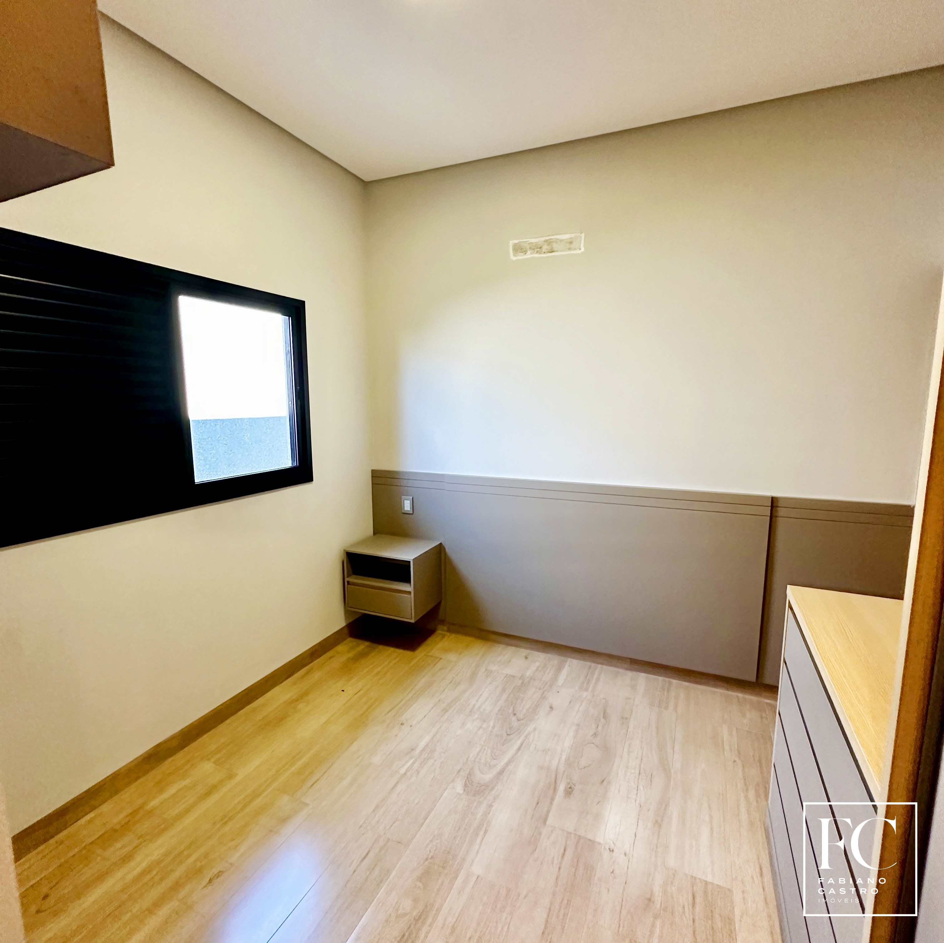 Casa de Condomínio com 3 quartos à venda — foto 18 de 26