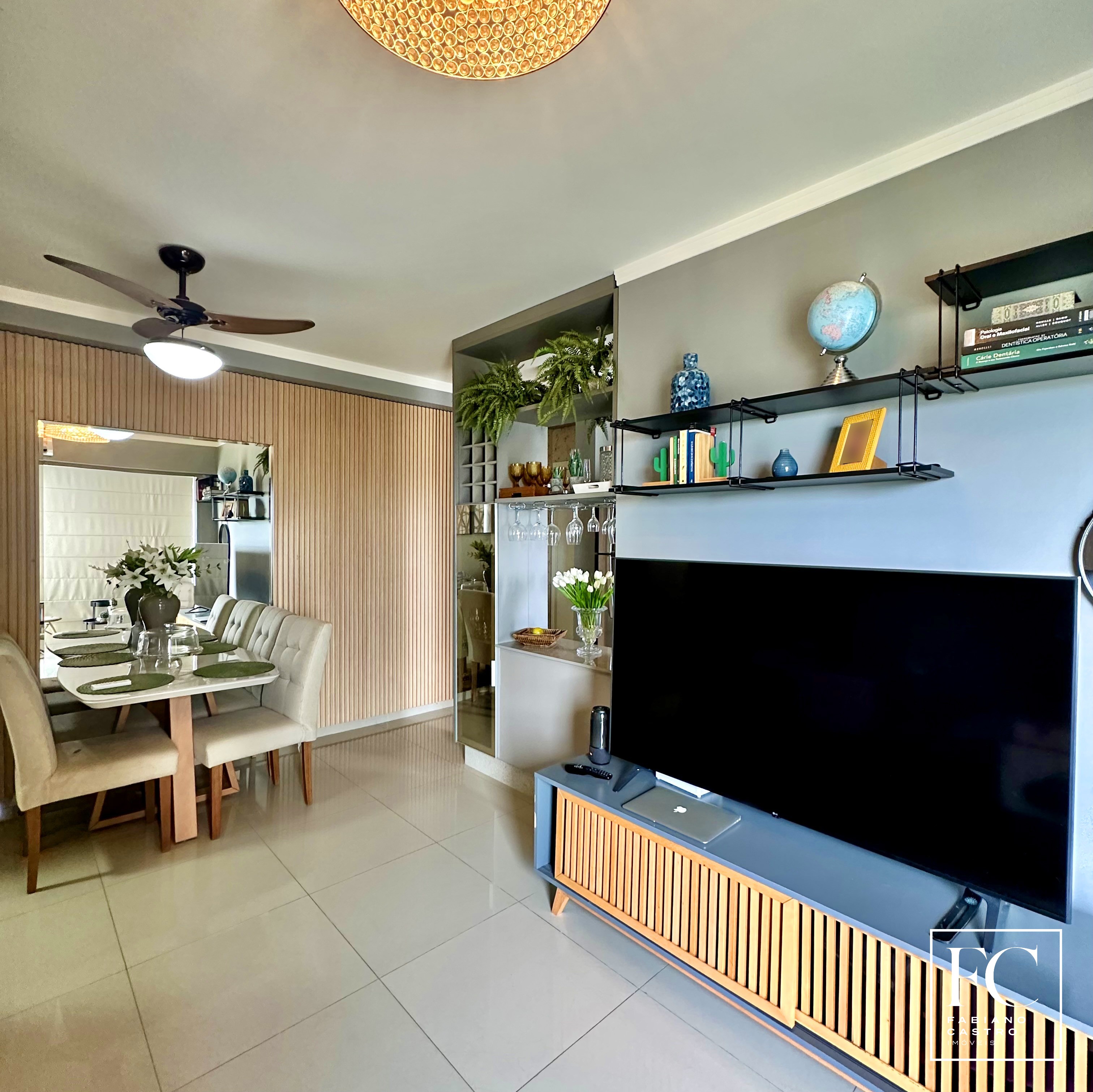Apartamento com 2 quartos à venda, 59m² — foto 1 de 19