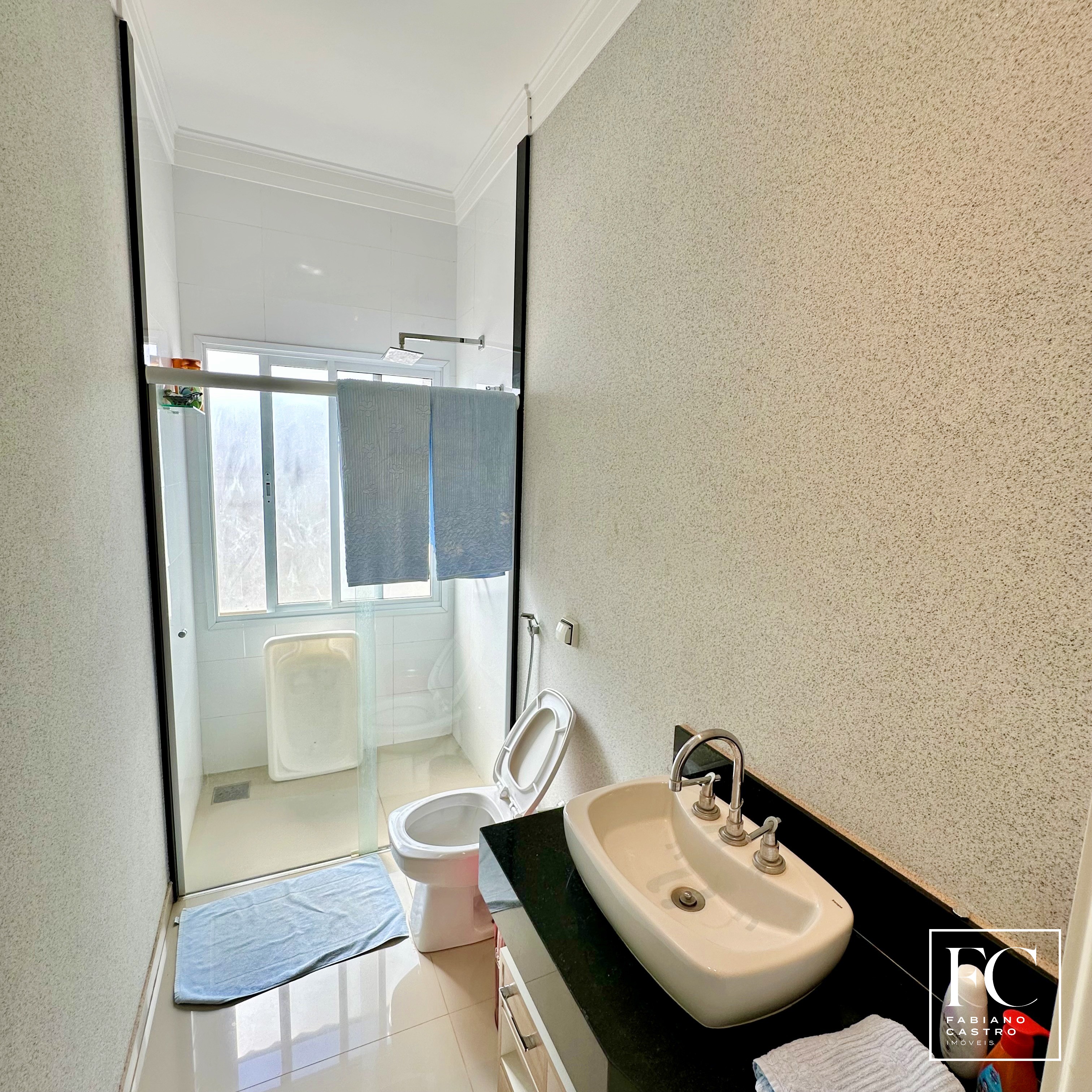 Casa de Condomínio com 3 quartos à venda — foto 26 de 31