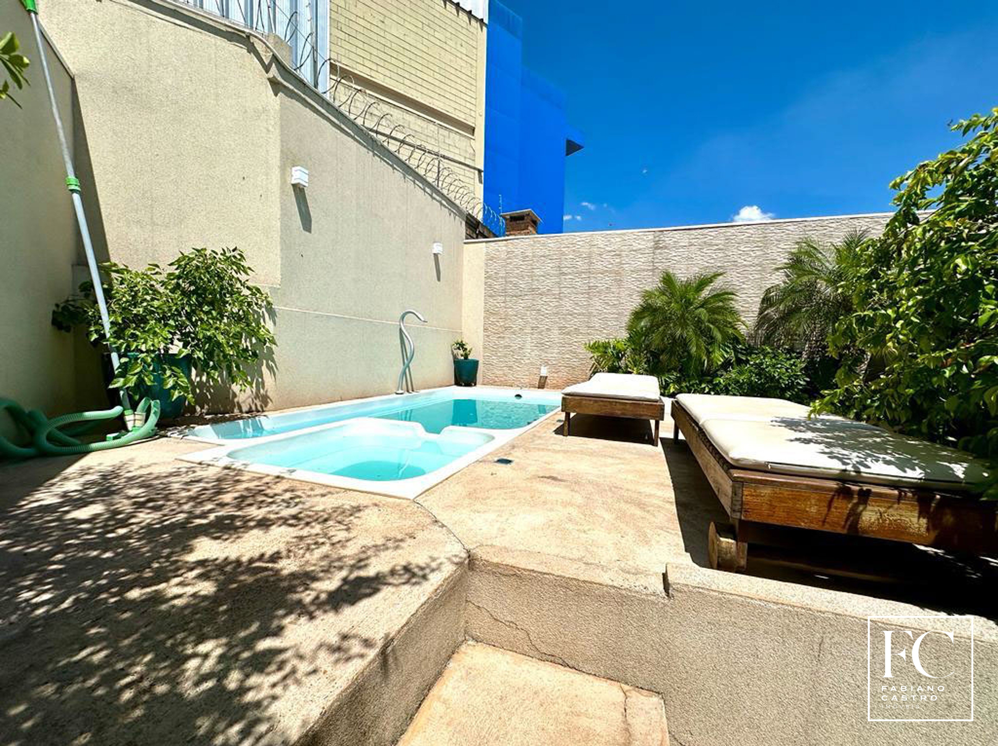 Casa de Condomínio com 3 quartos à venda — foto 16 de 24
