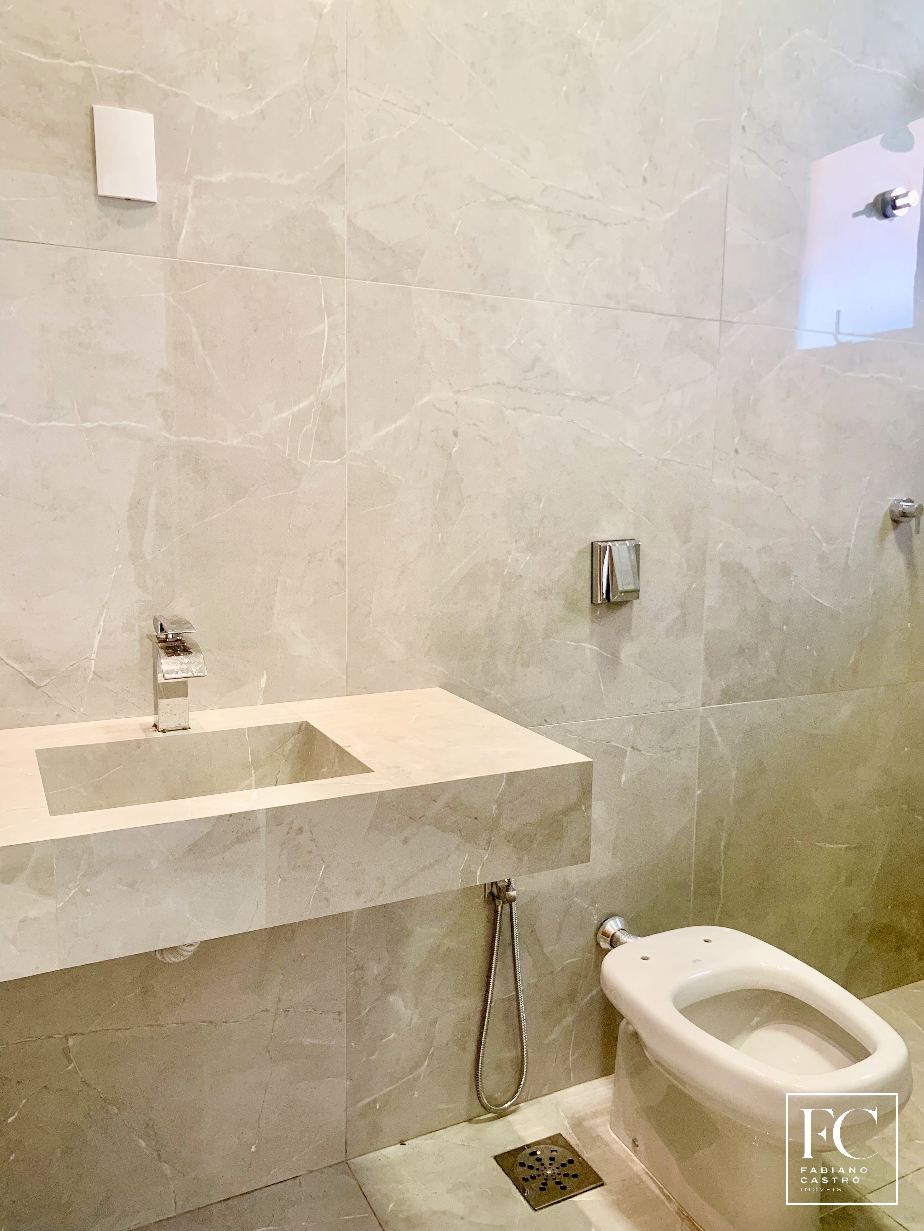 Casa de Condomínio com 3 quartos à venda — foto 16 de 19