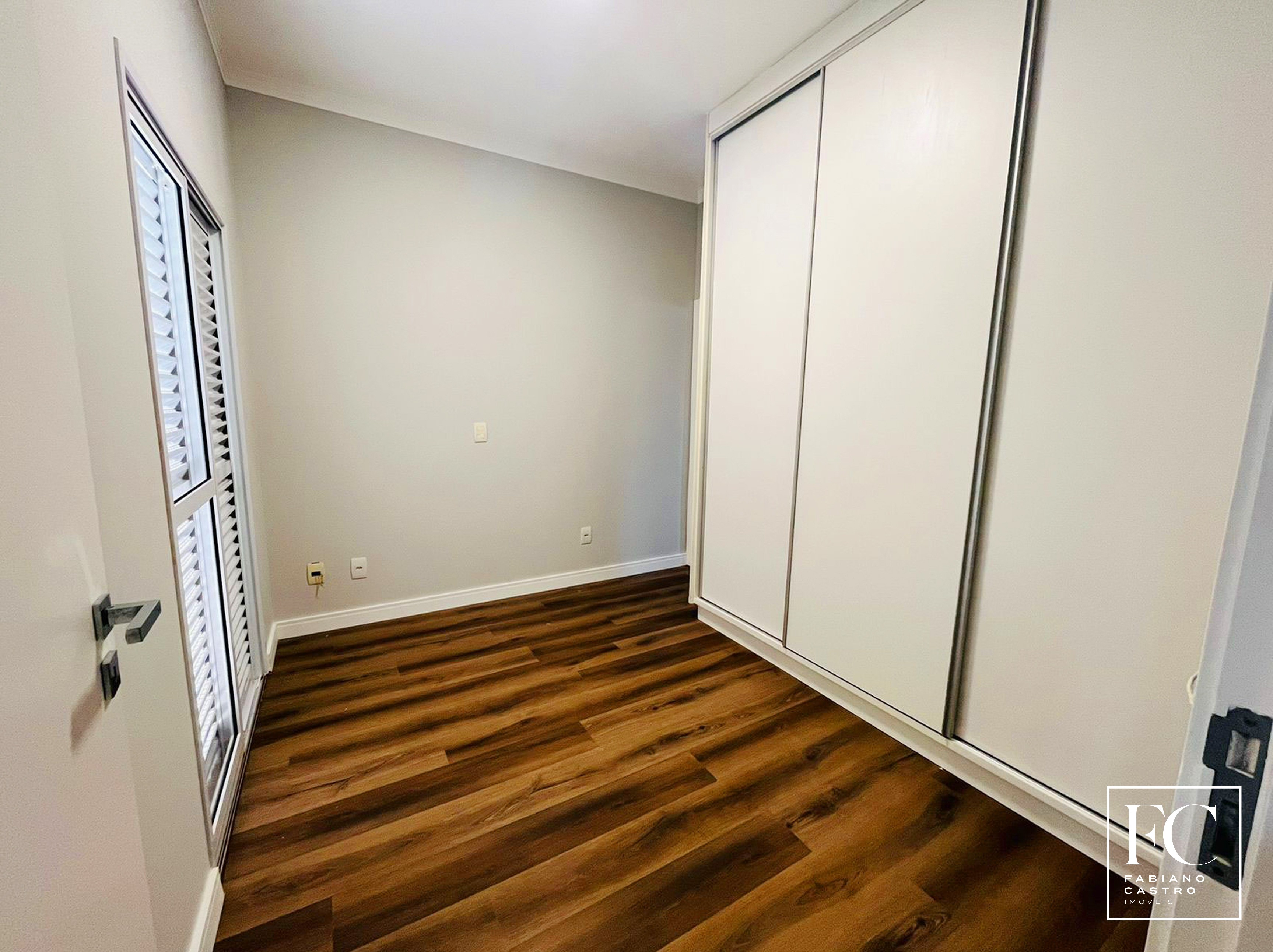 Casa de Condomínio com 3 quartos à venda — foto 14 de 17