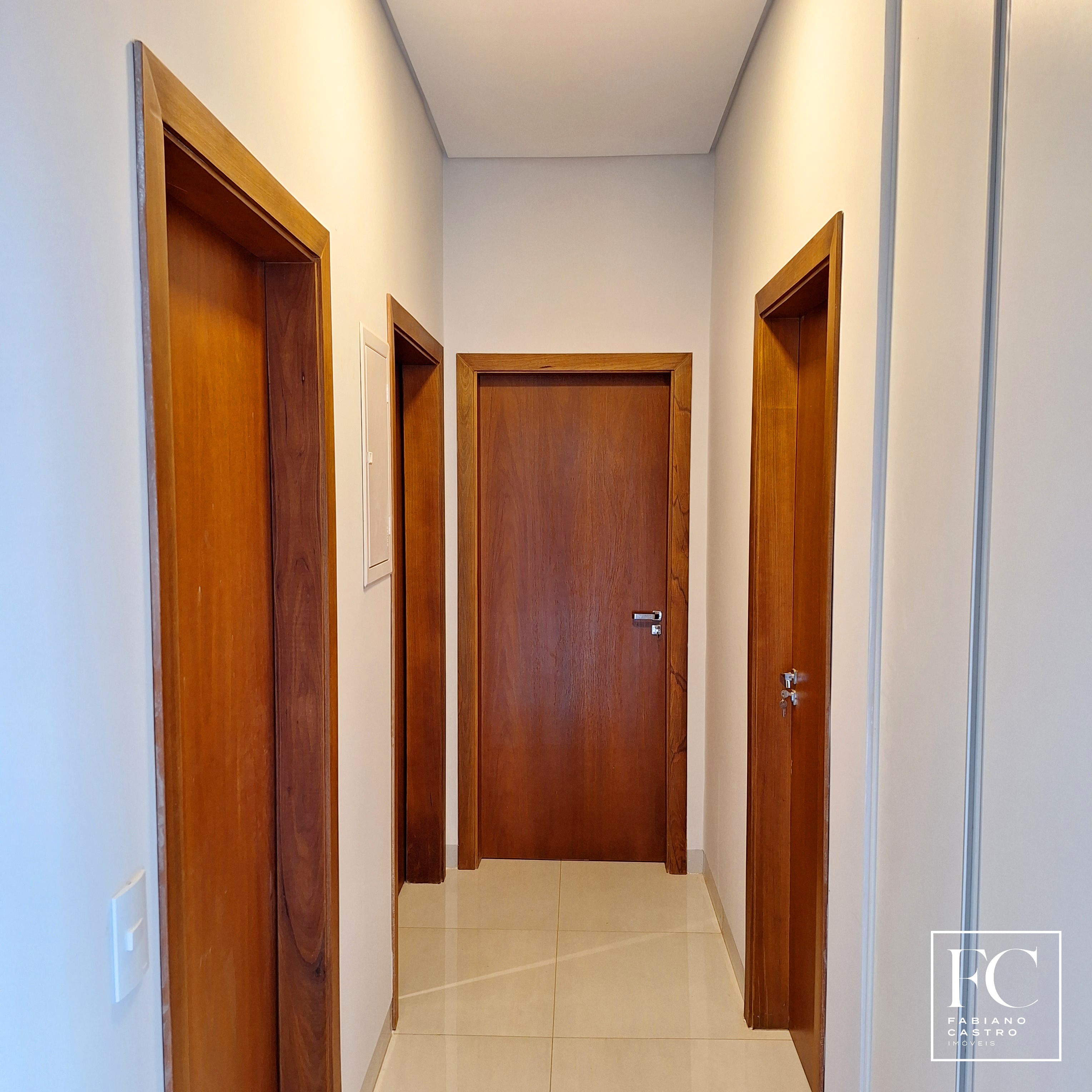 Casa de Condomínio com 3 quartos à venda — foto 23 de 32