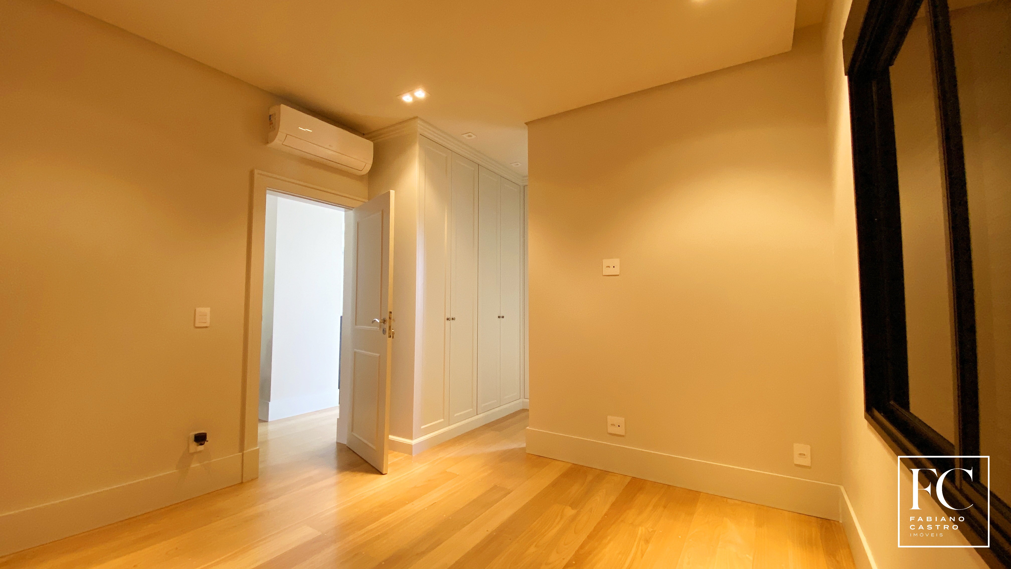 Casa de Condomínio com 4 quartos à venda — foto 32 de 46