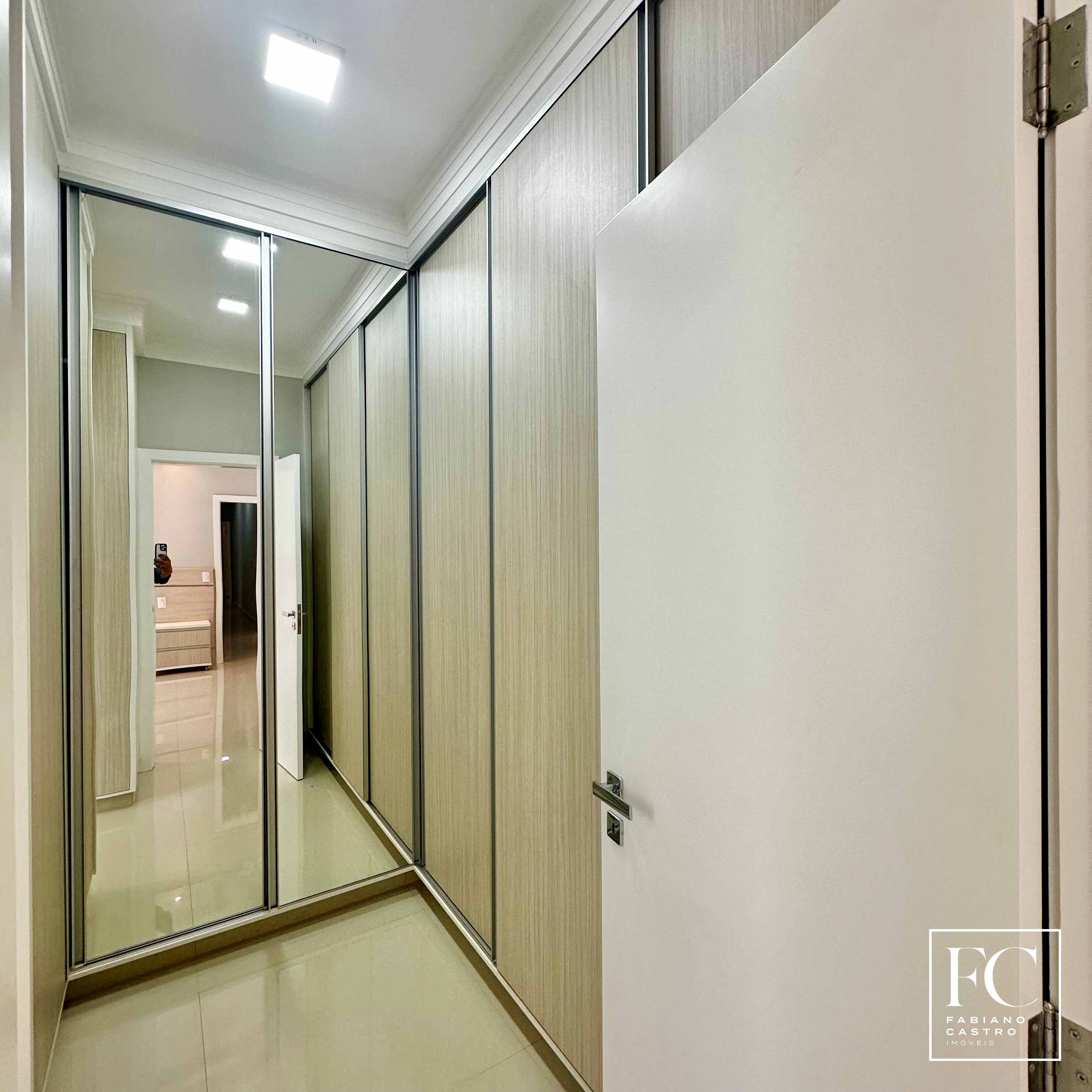 Casa de Condomínio com 4 quartos à venda — foto 36 de 38