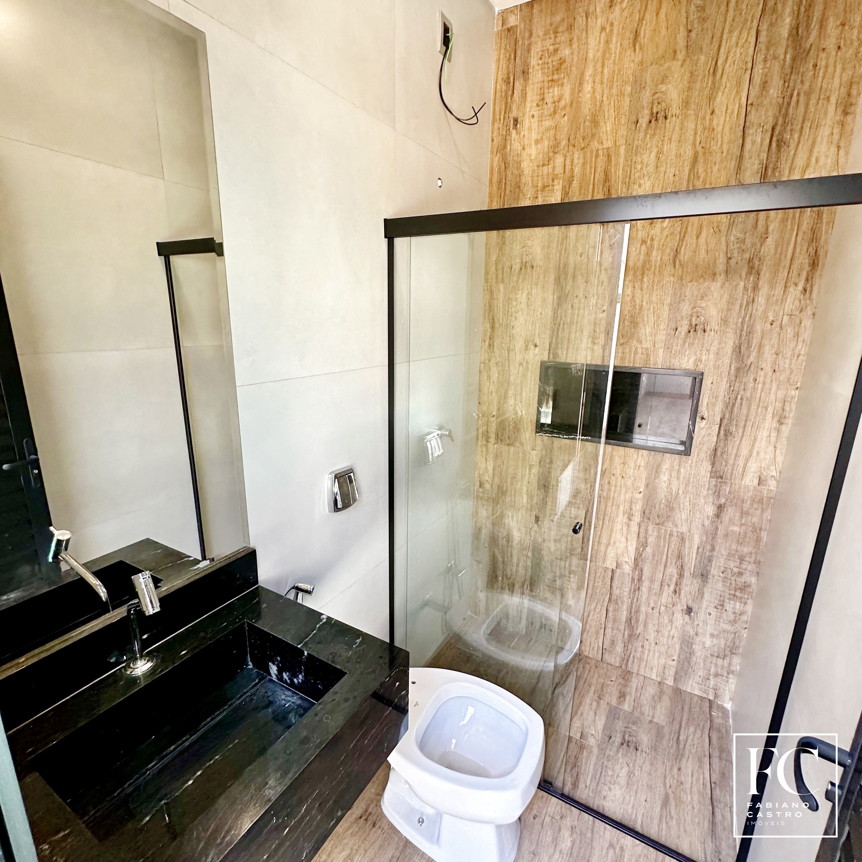 Casa de Condomínio com 3 quartos à venda — foto 15 de 26