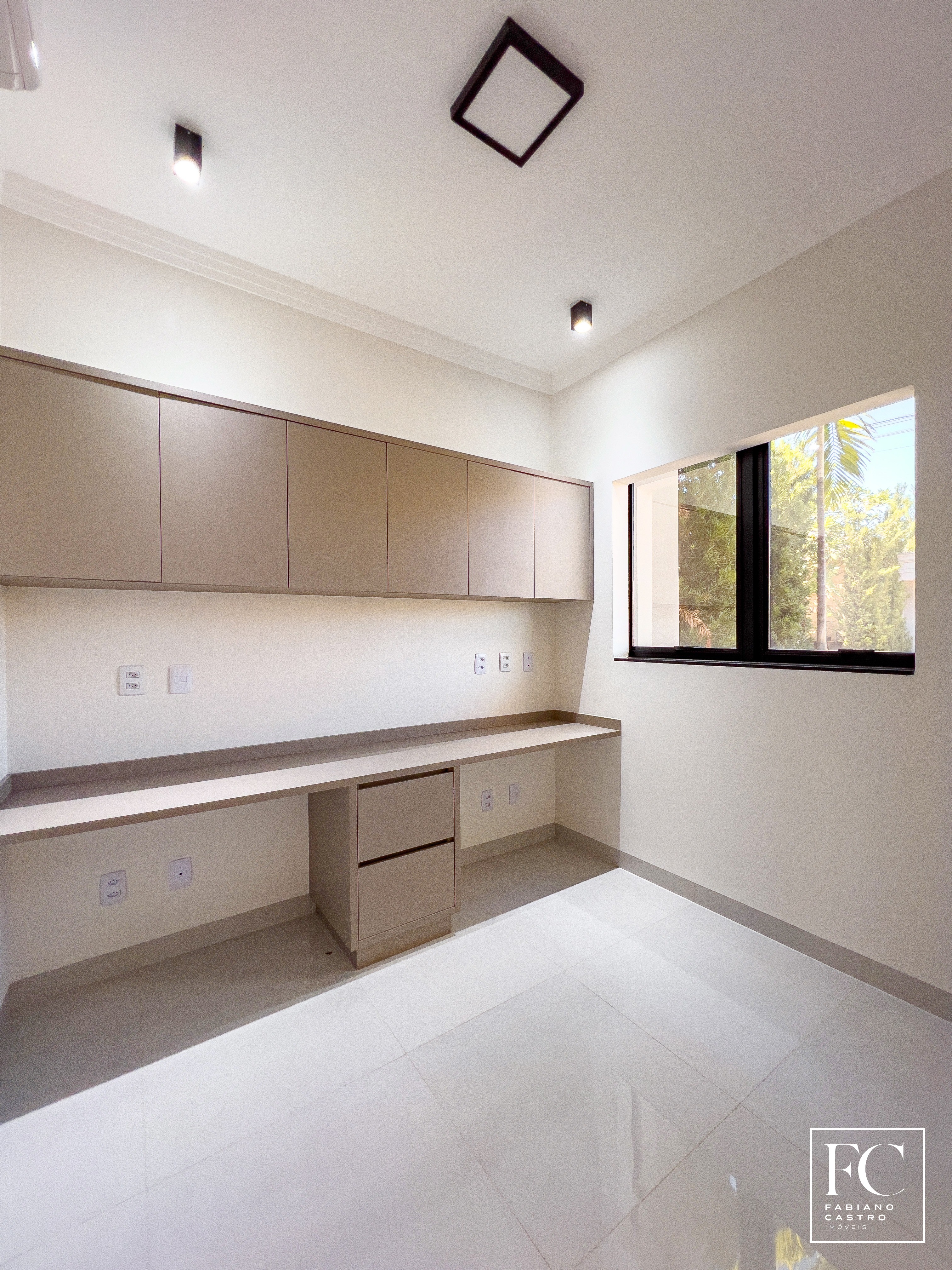 Casa de Condomínio com 3 quartos à venda — foto 5 de 30