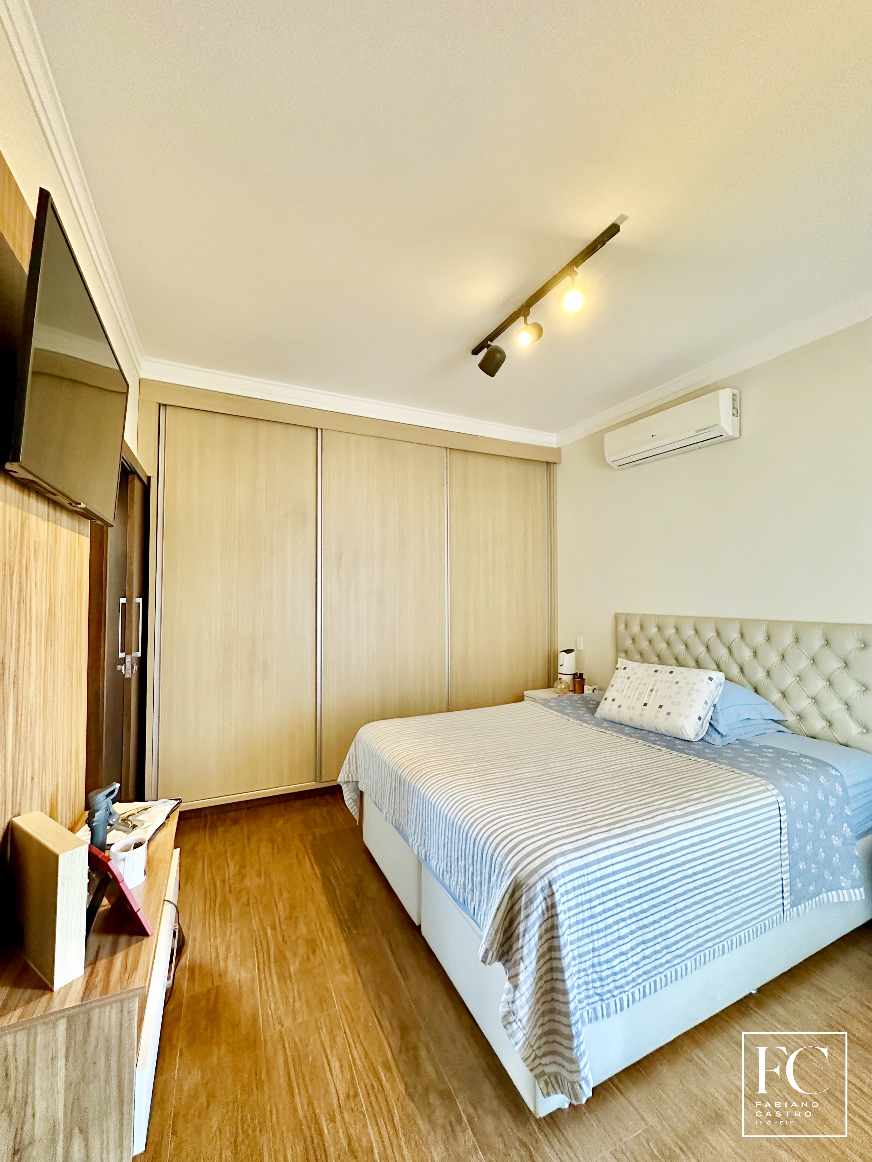 Casa de Condomínio com 4 quartos à venda — foto 28 de 40