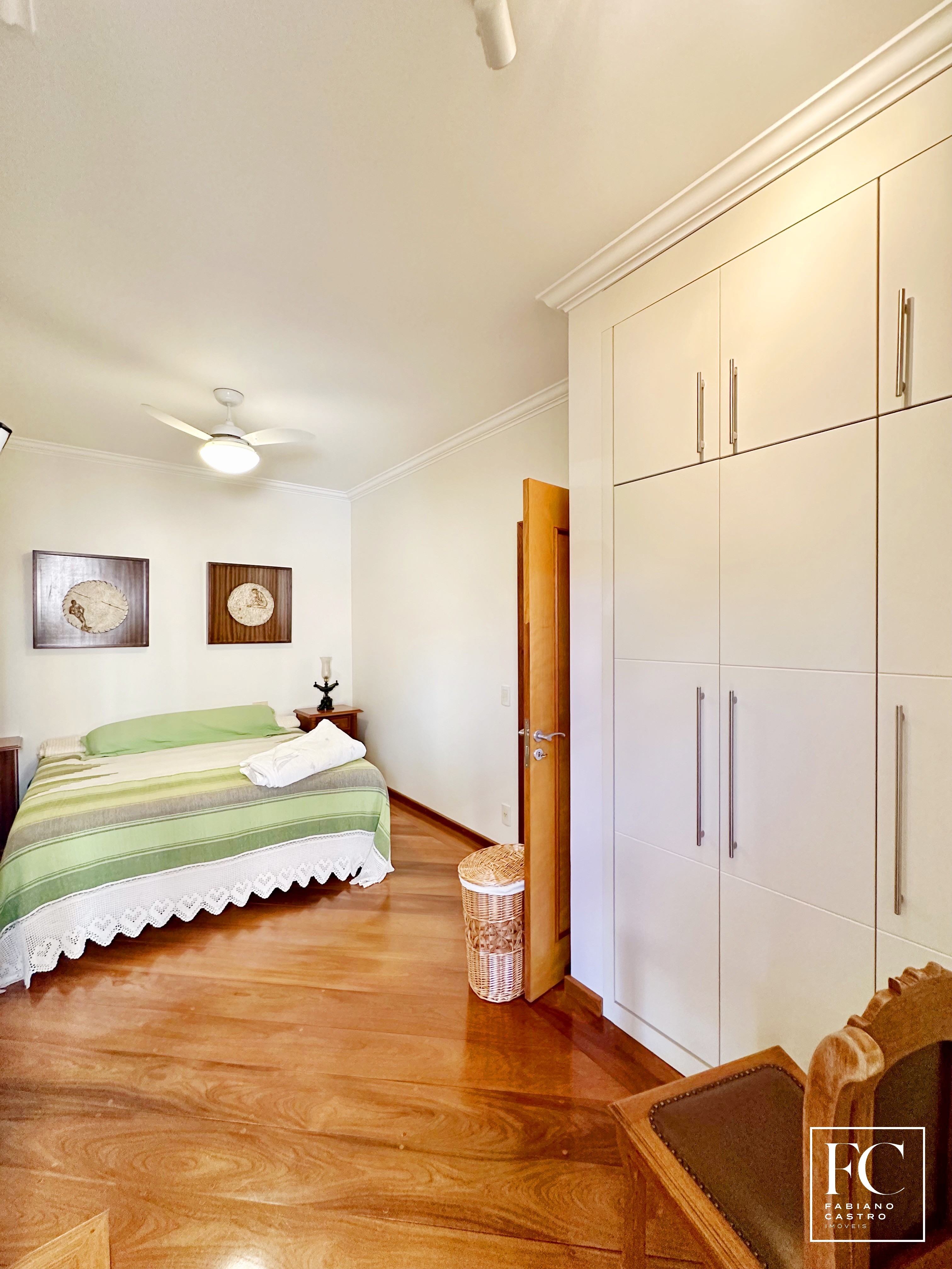 Casa de Condomínio com 4 quartos à venda — foto 19 de 36