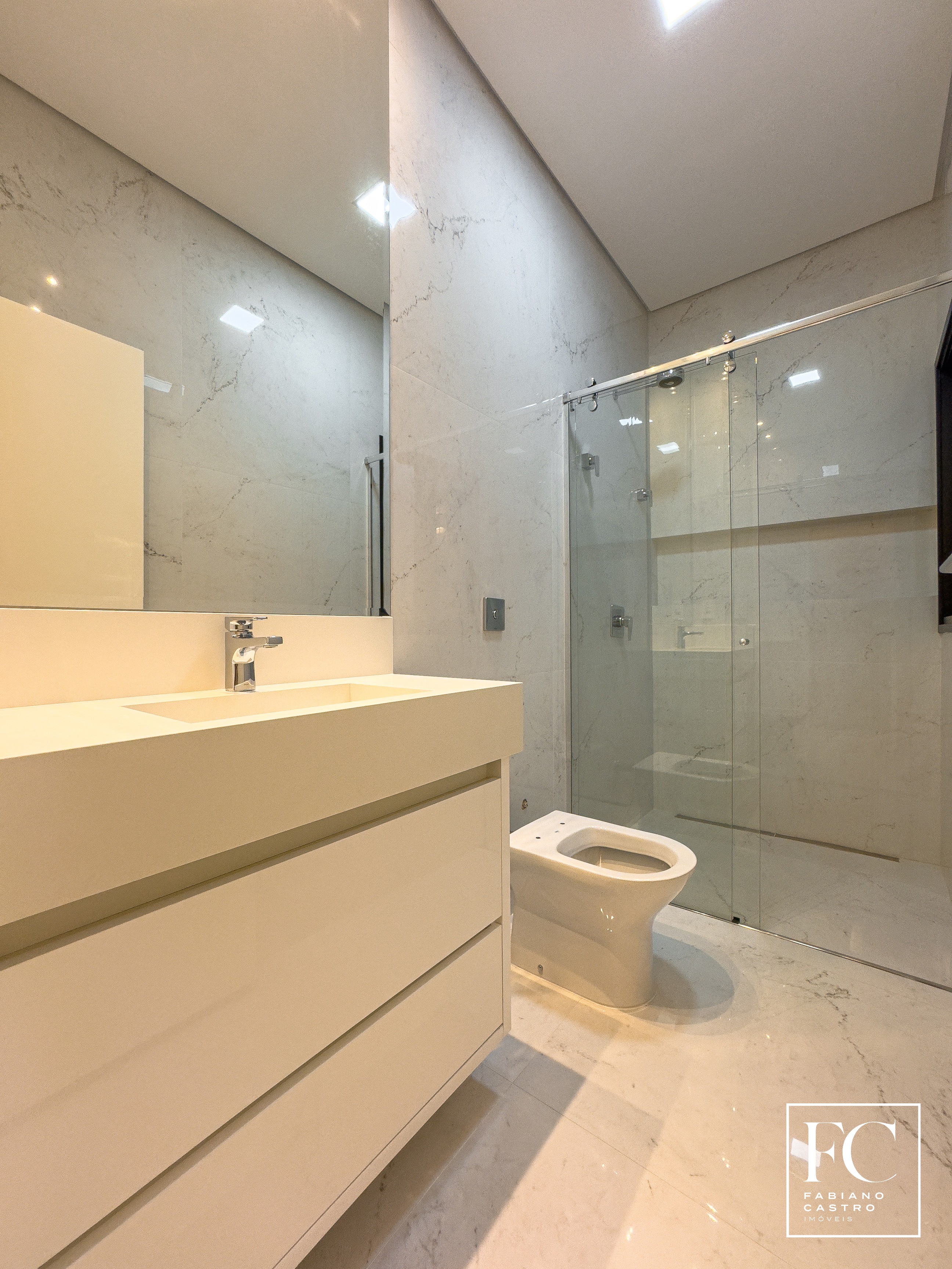 Casa de Condomínio com 3 quartos à venda — foto 40 de 51
