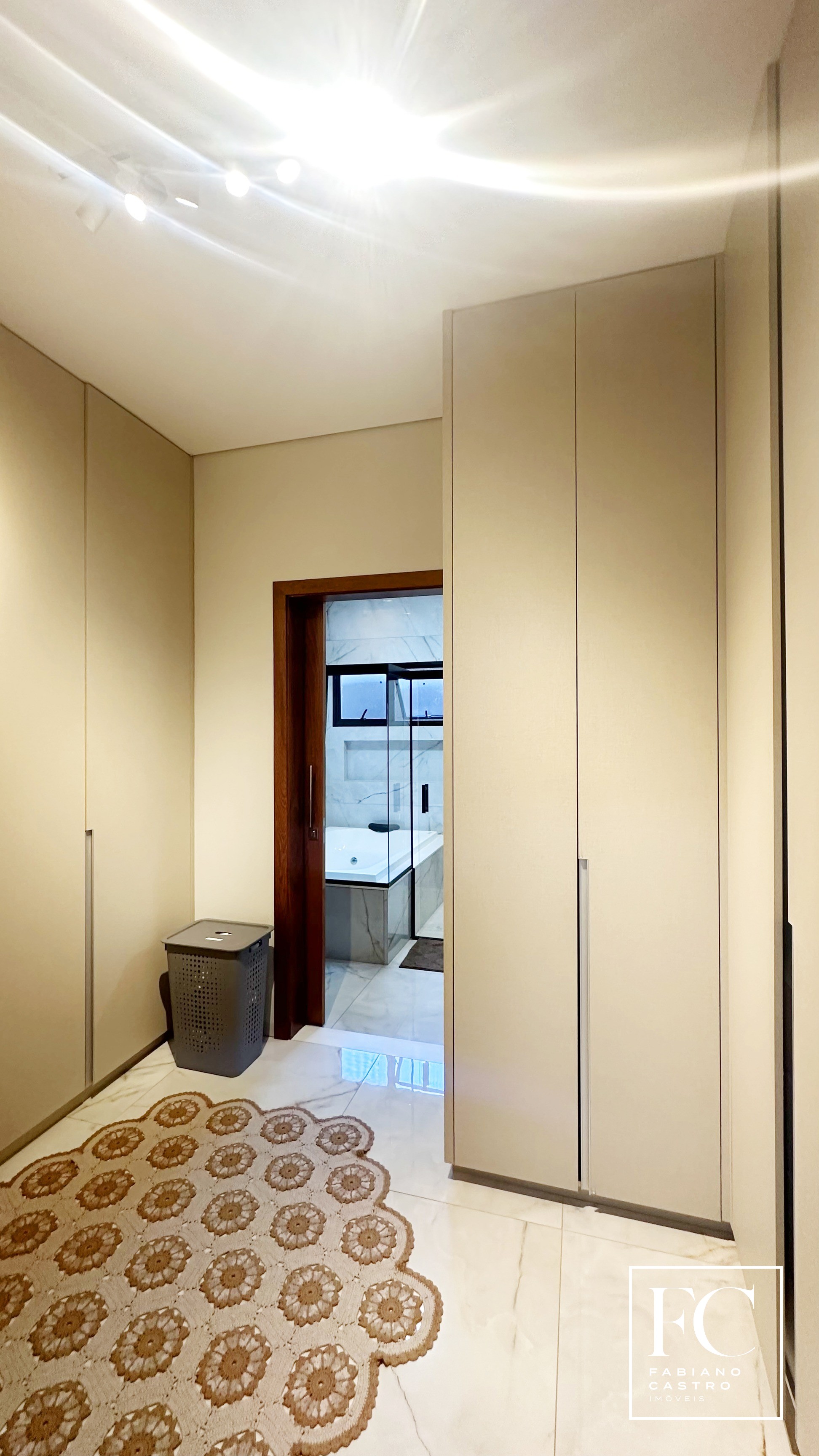 Casa de Condomínio com 3 quartos à venda — foto 30 de 32