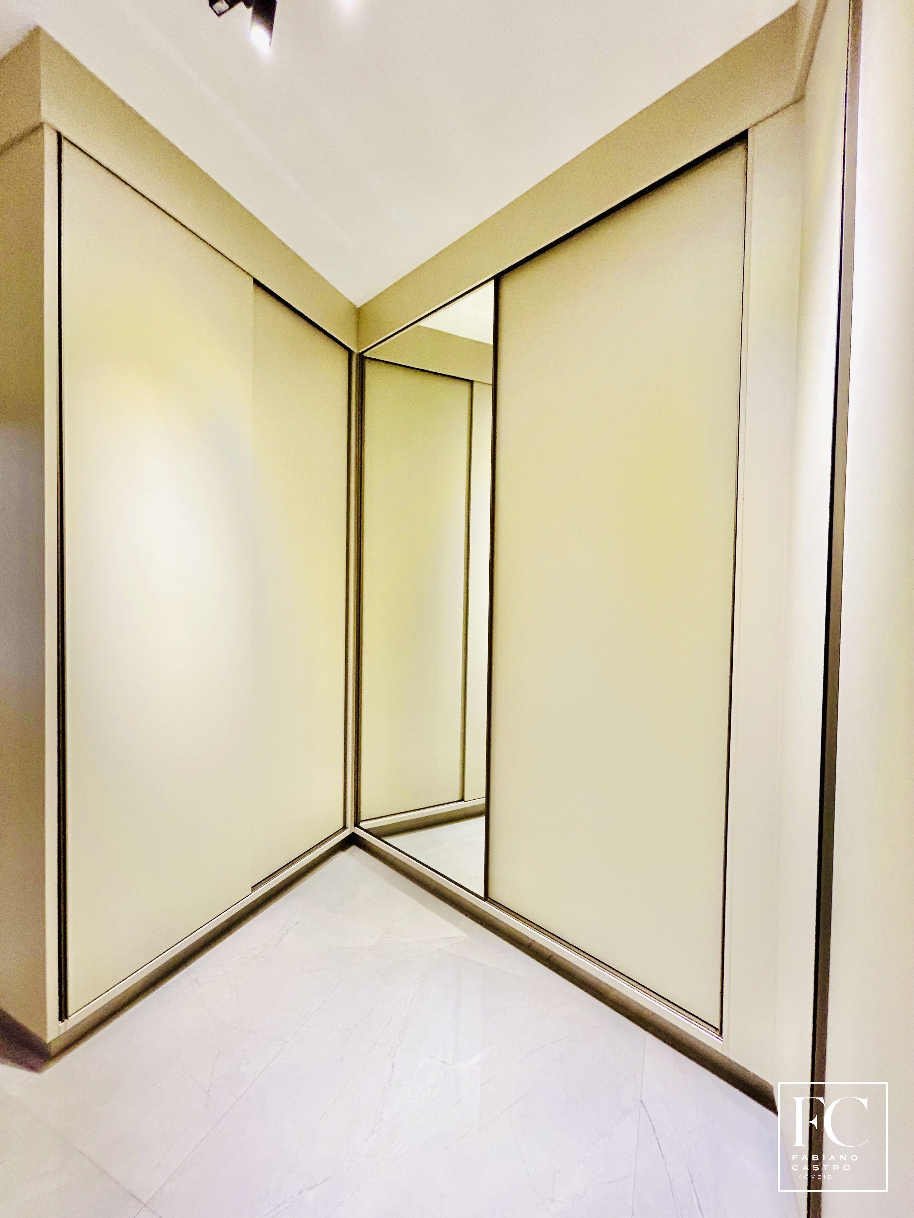 Casa de Condomínio com 3 quartos à venda — foto 37 de 39