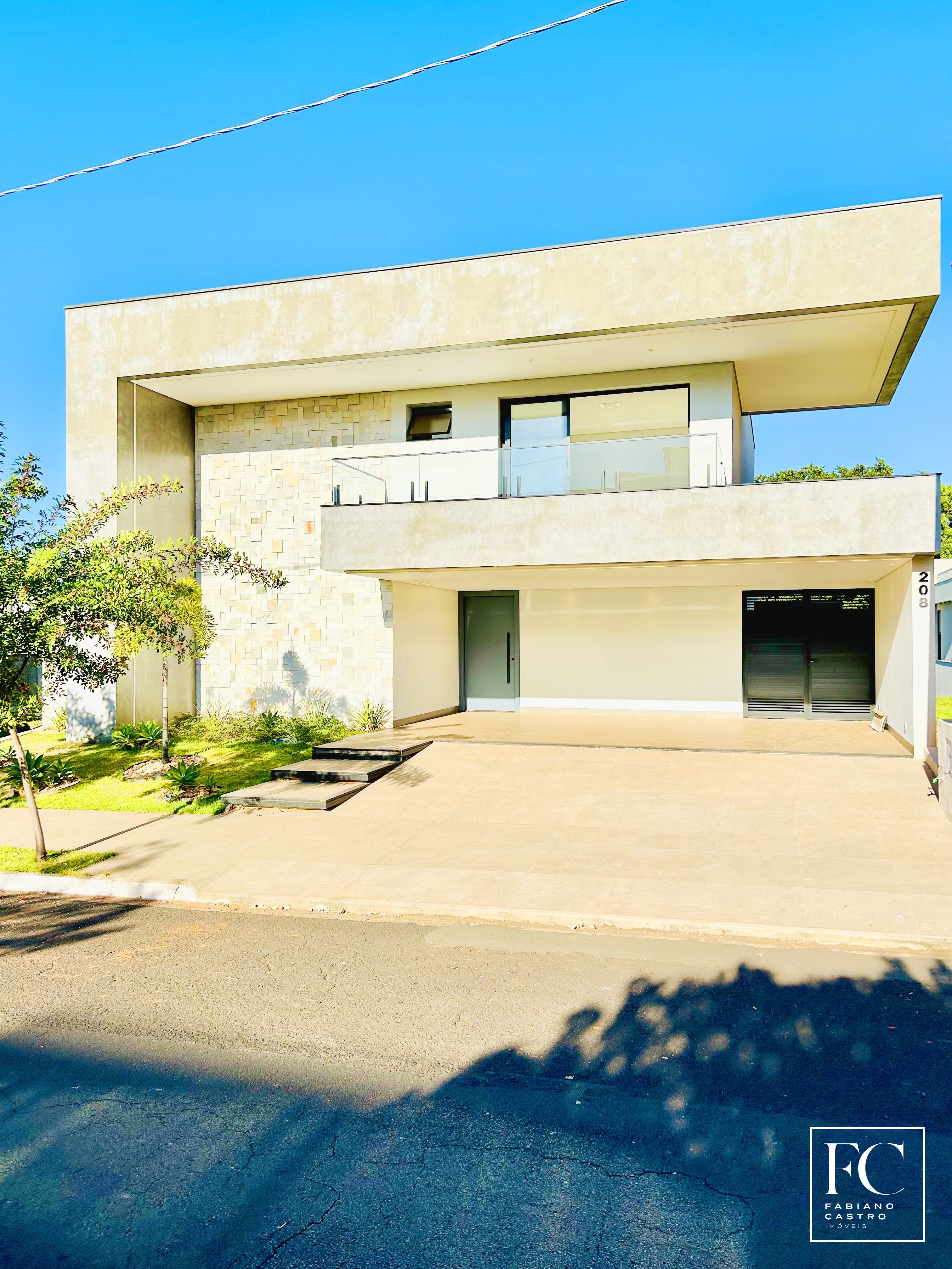 Casa de Condomínio com 4 quartos à venda — foto 1 de 47