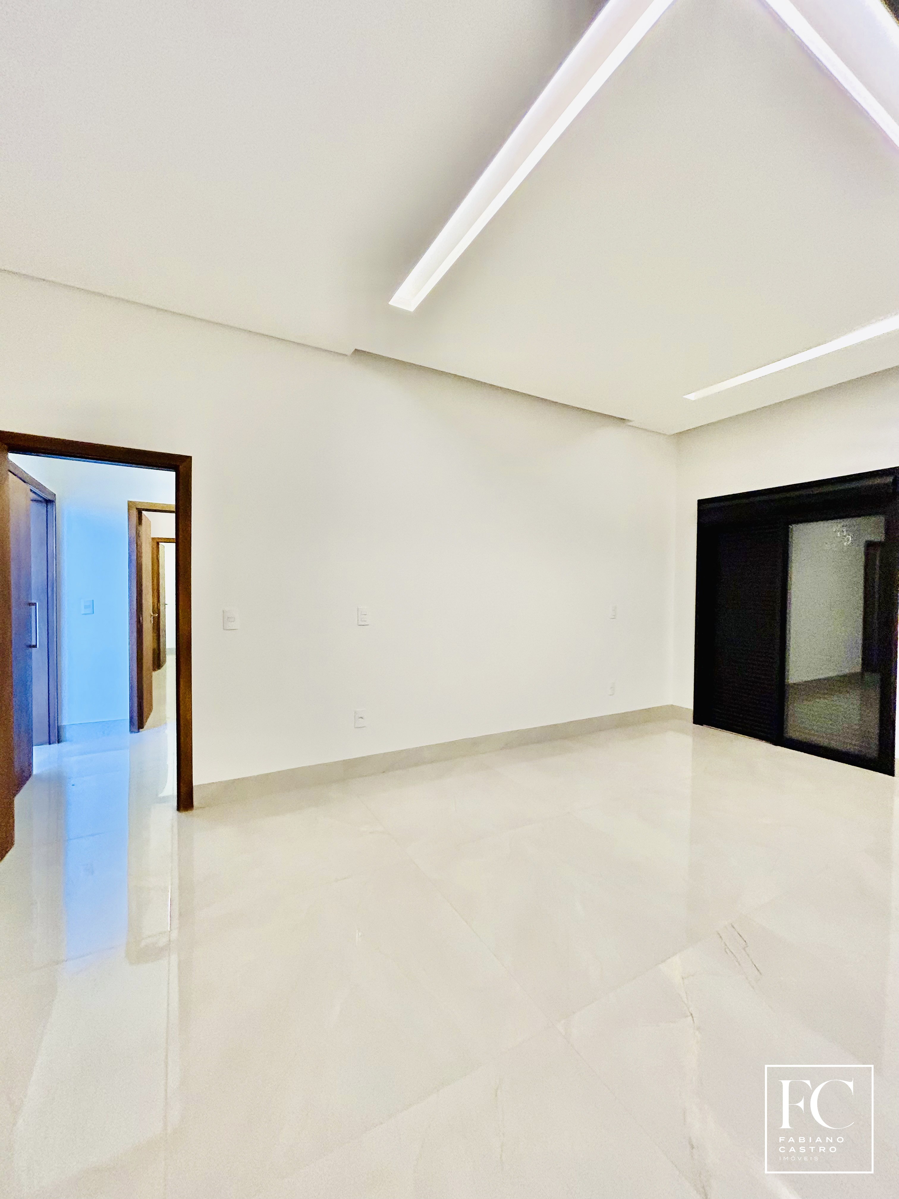 Casa de Condomínio com 3 quartos à venda — foto 36 de 39