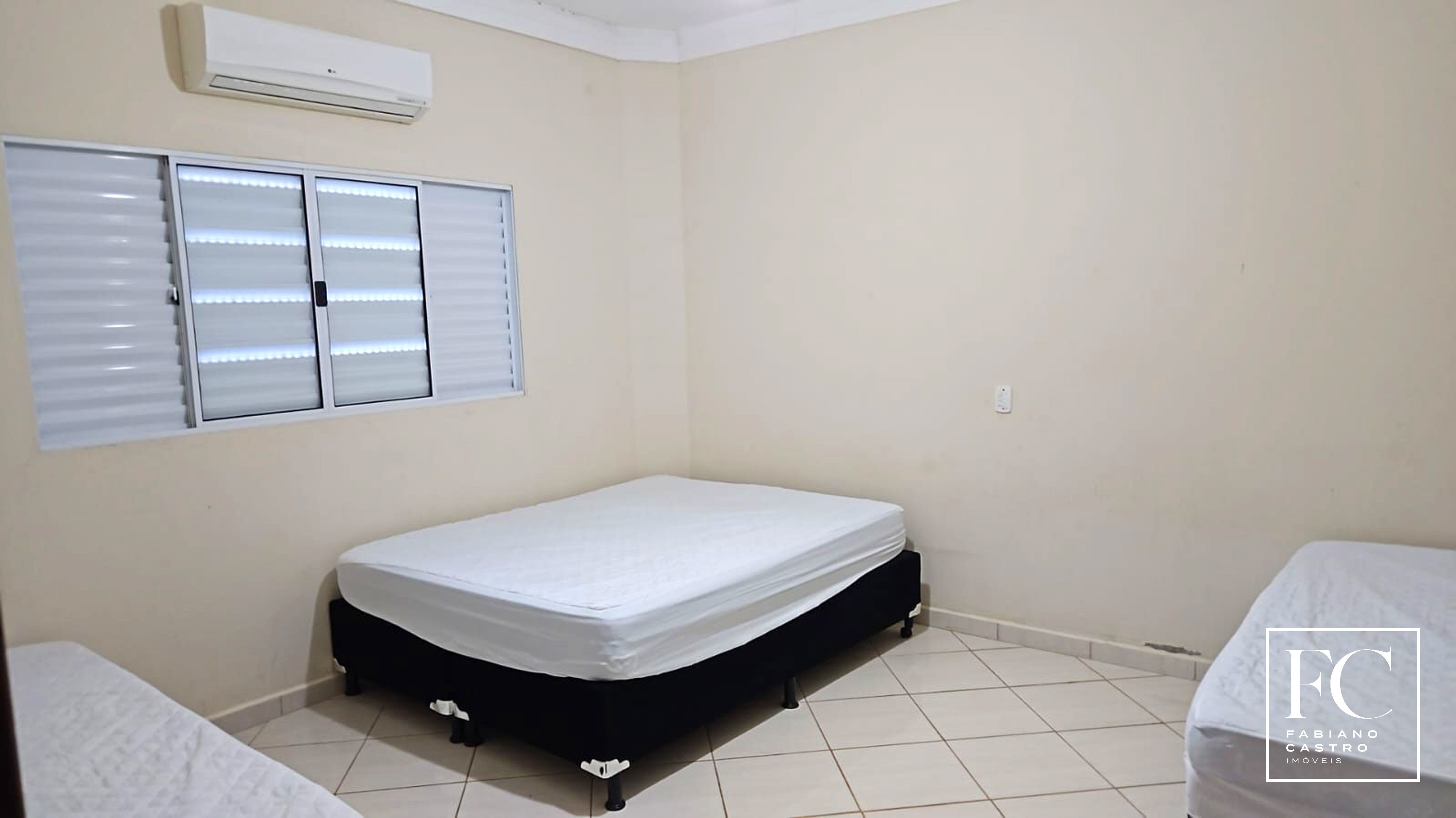 Imóvel para lazer com 4 quartos à venda — foto 21 de 27