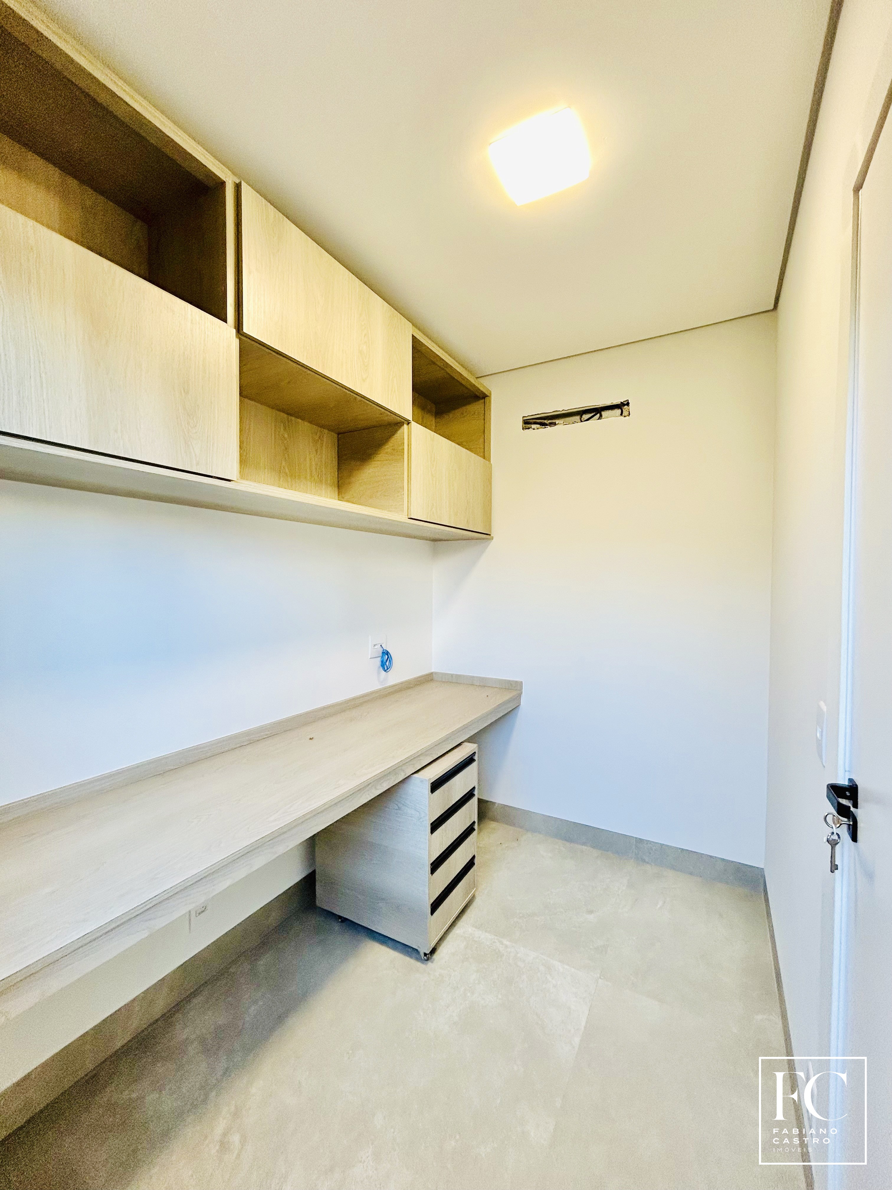 Casa de Condomínio com 4 quartos à venda — foto 9 de 47