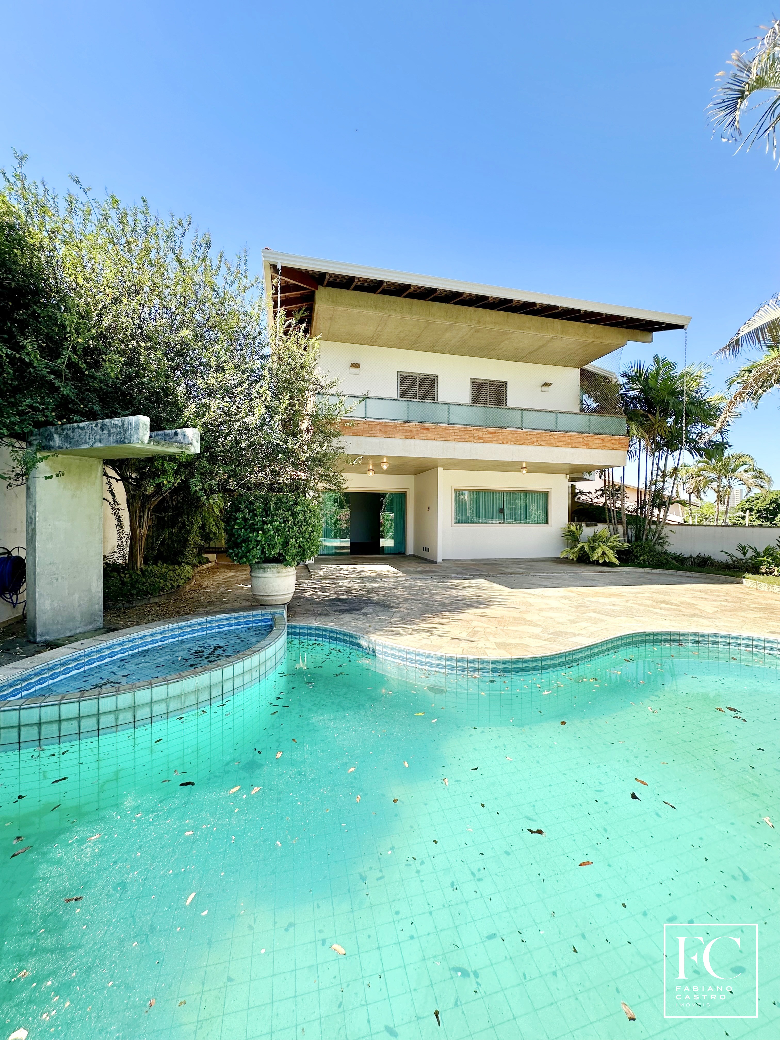 Casa com 4 quartos à venda — foto 12 de 40