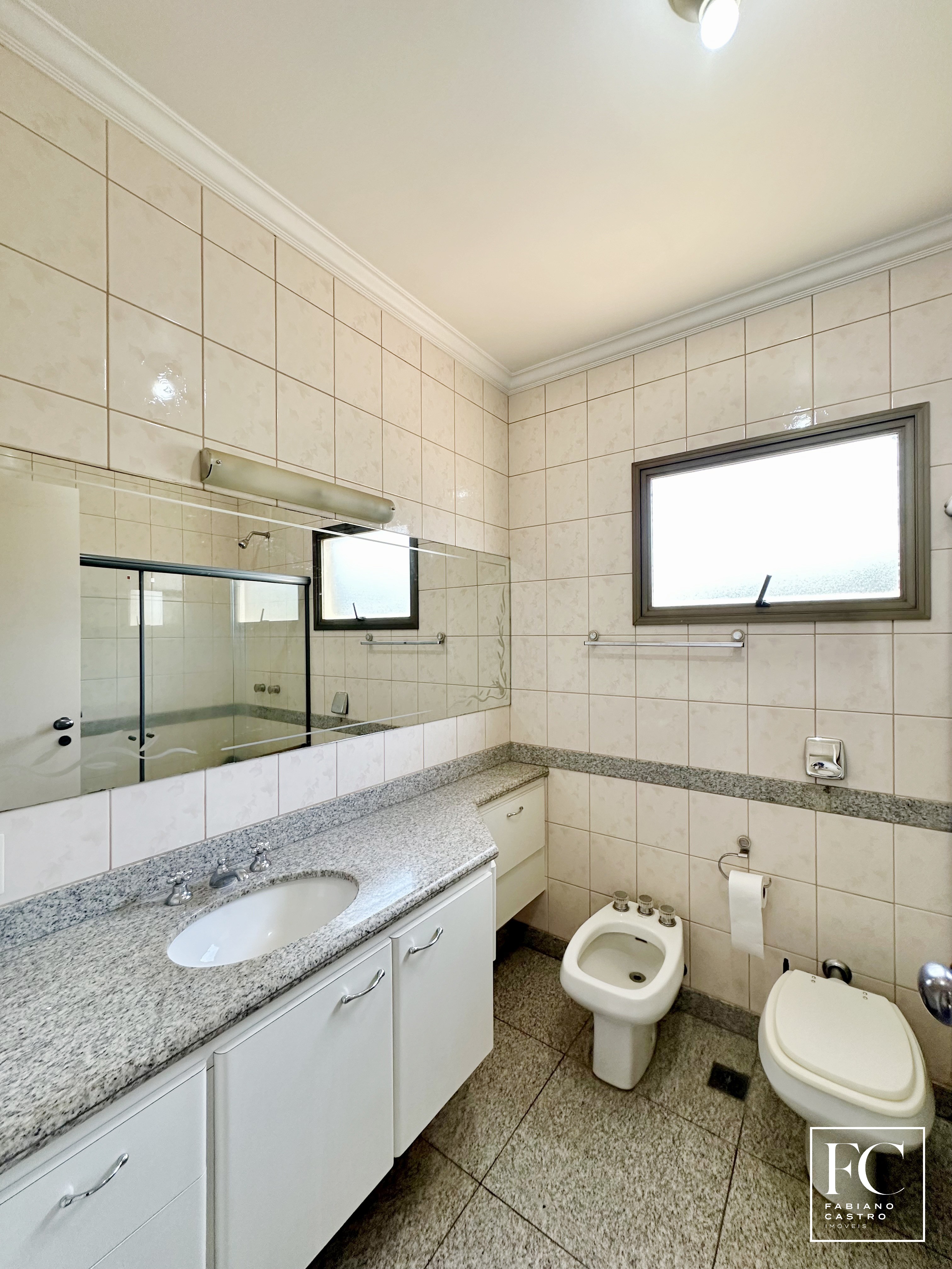 Casa com 4 quartos à venda — foto 36 de 40