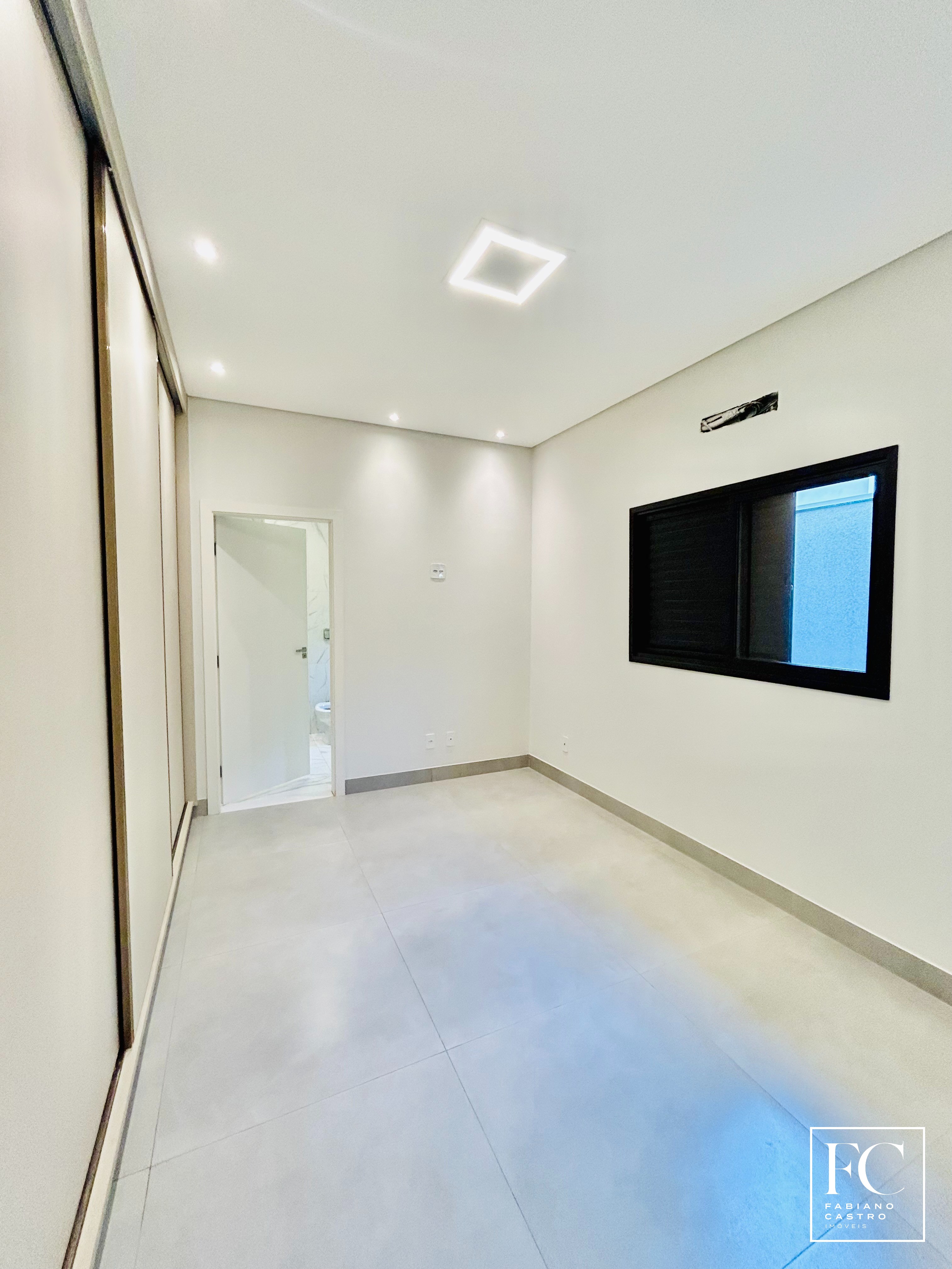 Casa de Condomínio com 3 quartos à venda — foto 19 de 31