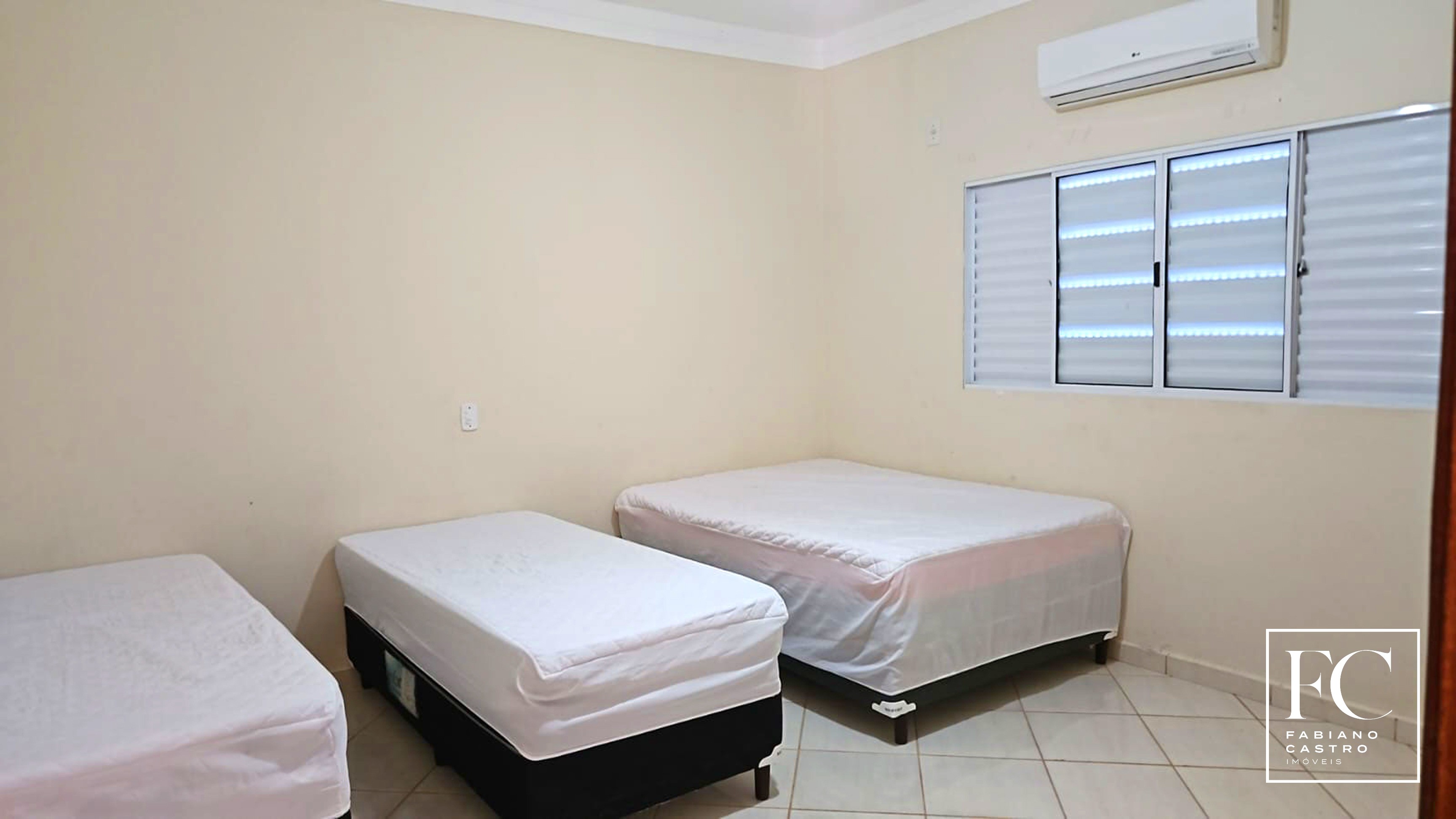 Imóvel para lazer com 4 quartos à venda — foto 20 de 27